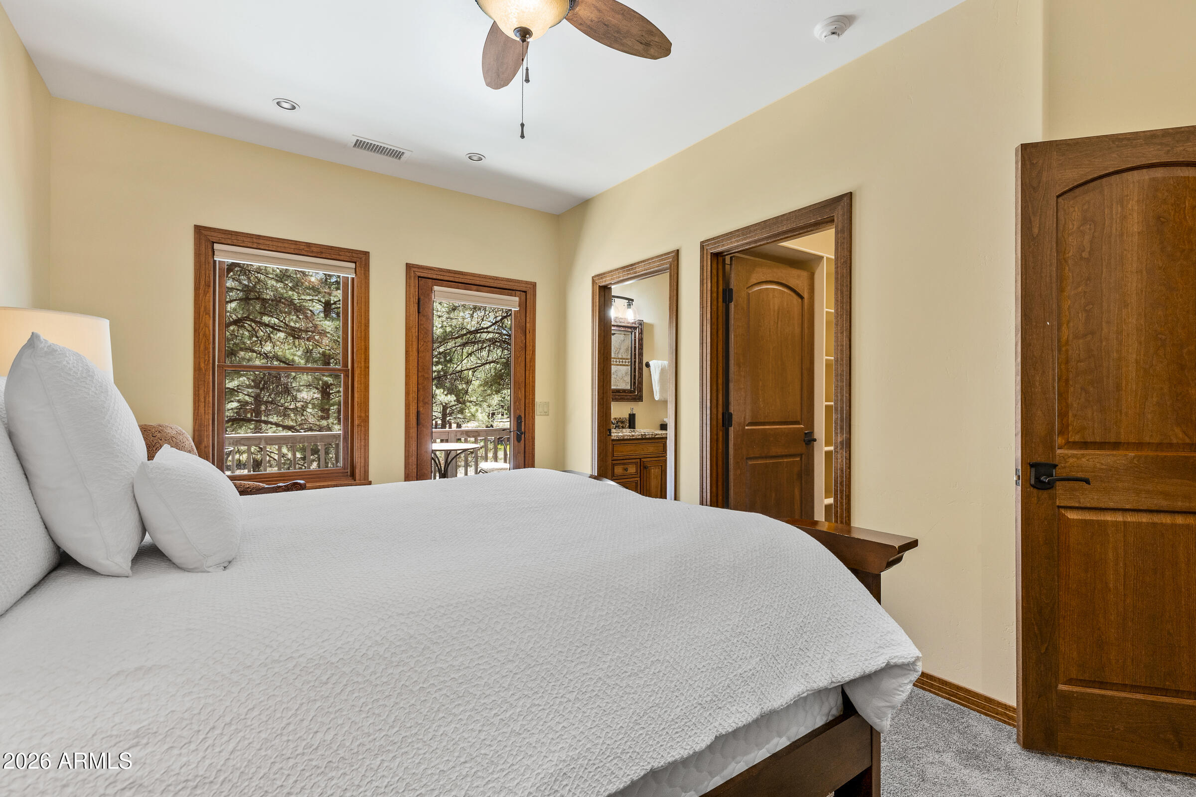 LOCKETT RANCHES - Residential