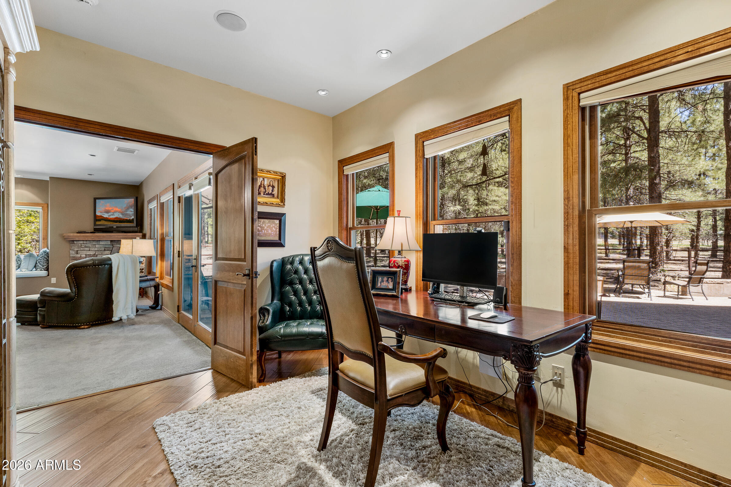 LOCKETT RANCHES - Residential