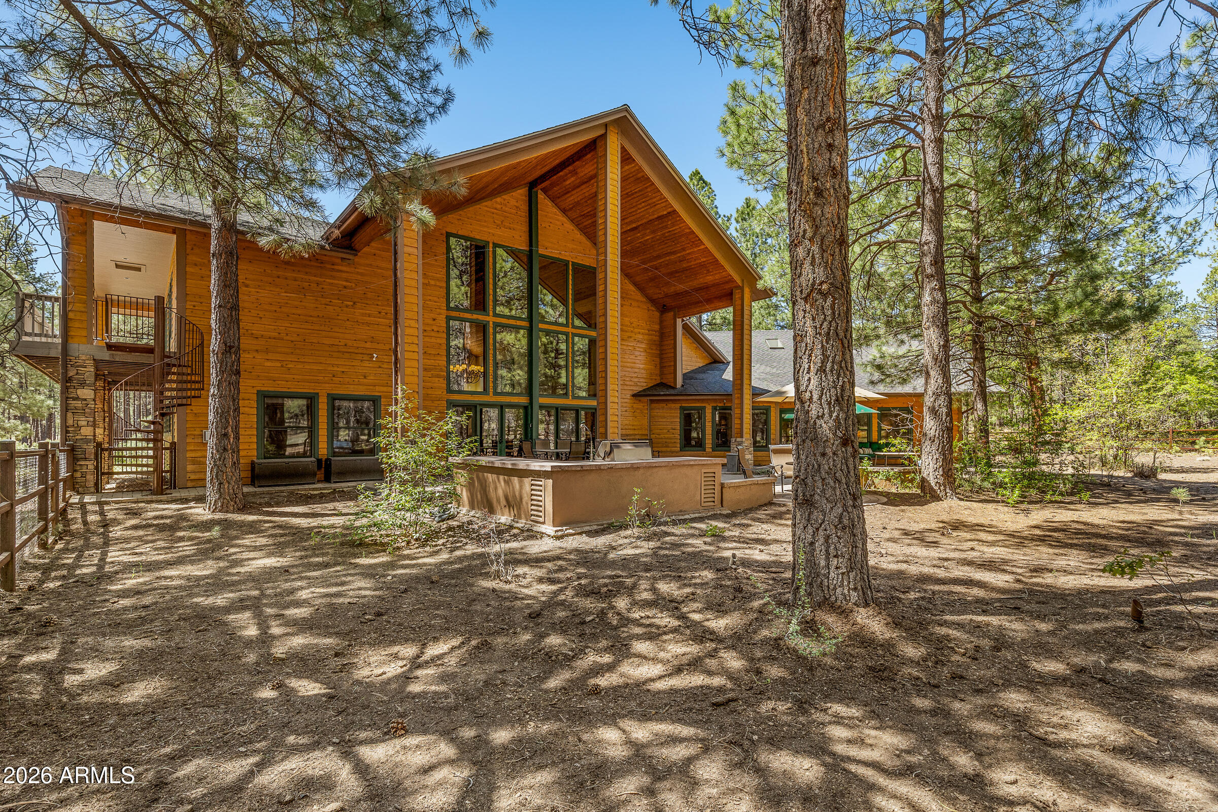 LOCKETT RANCHES - Residential