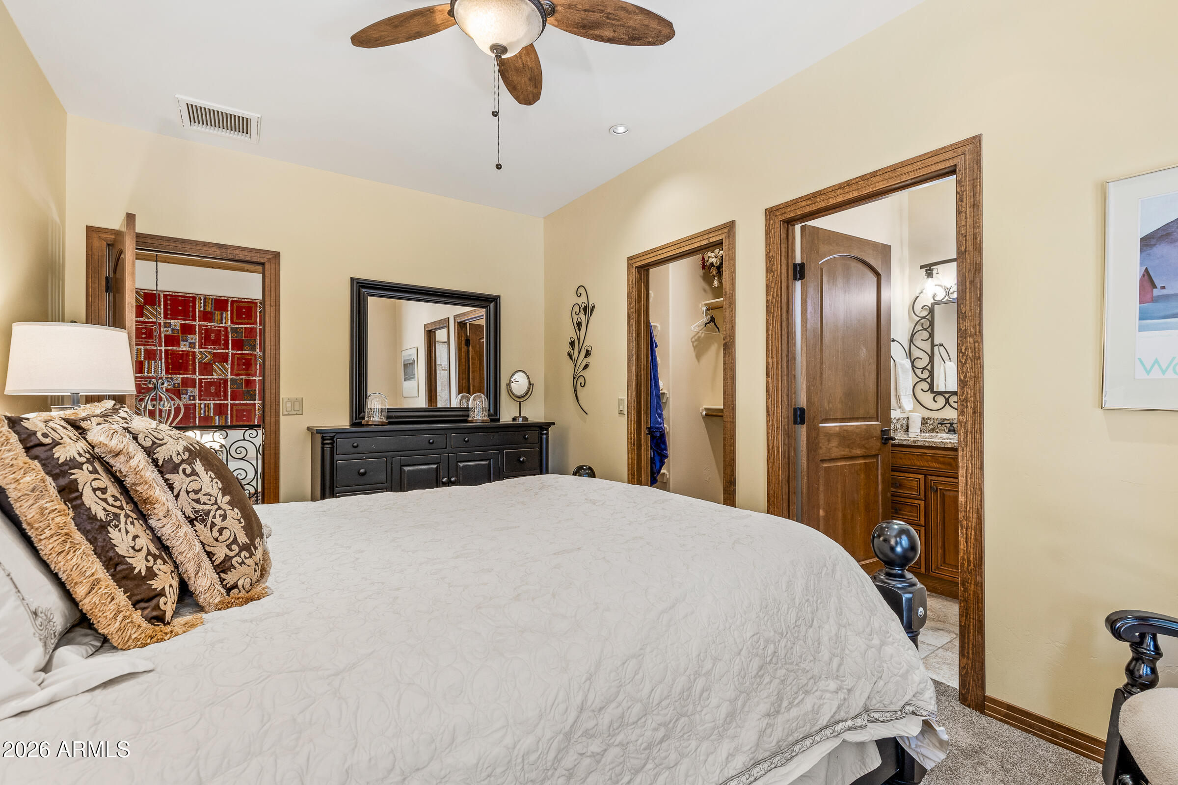 LOCKETT RANCHES - Residential