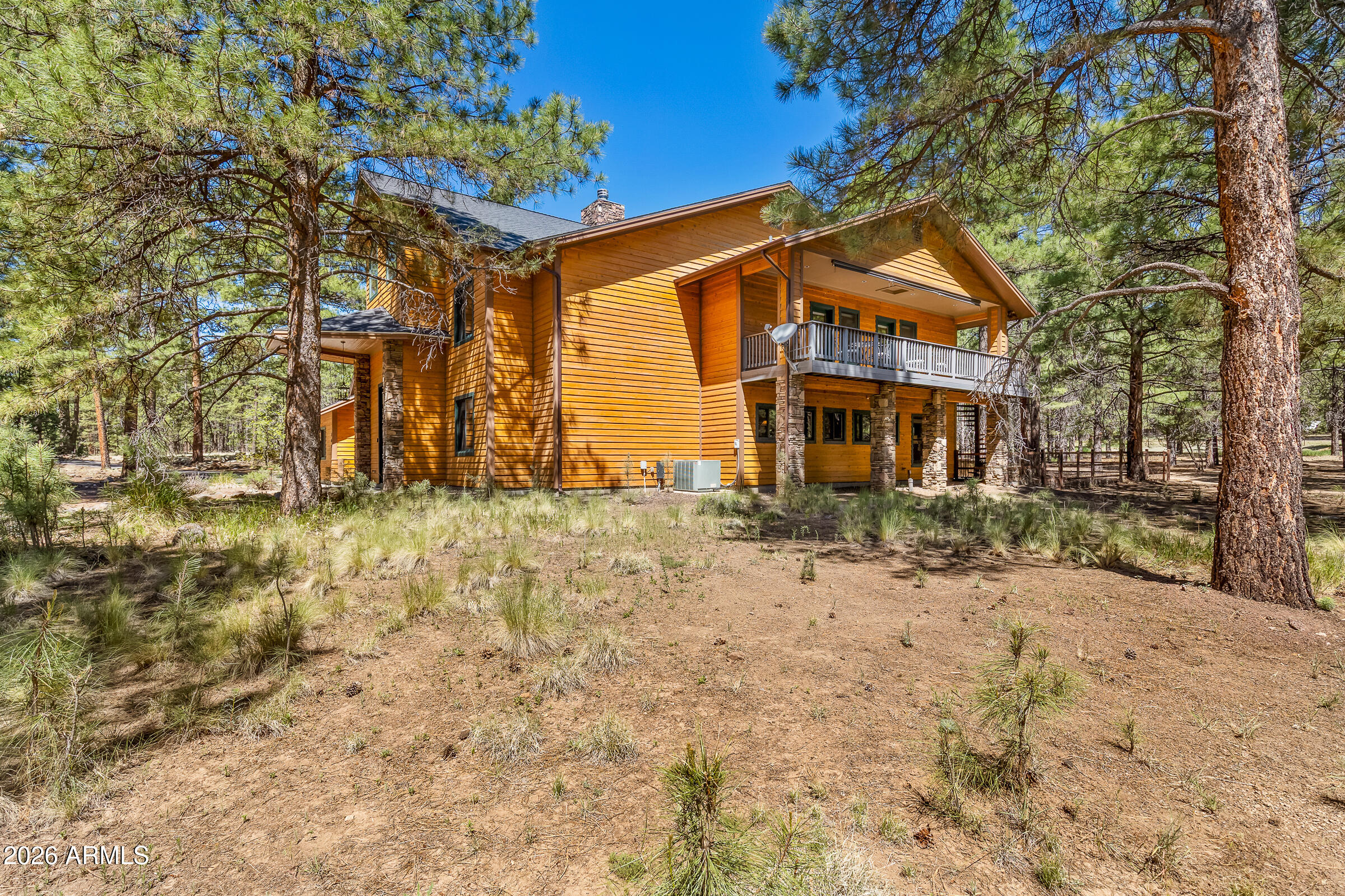 LOCKETT RANCHES - Residential
