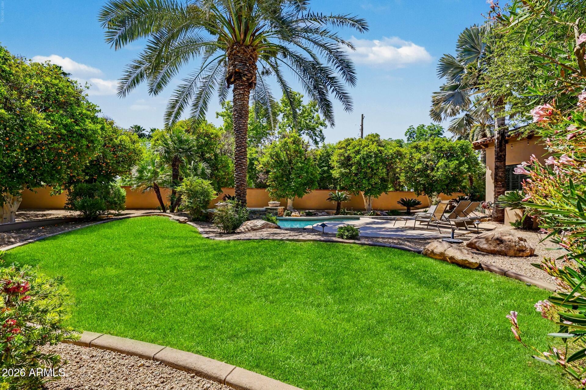 VISTA ESTANCIA - Residential