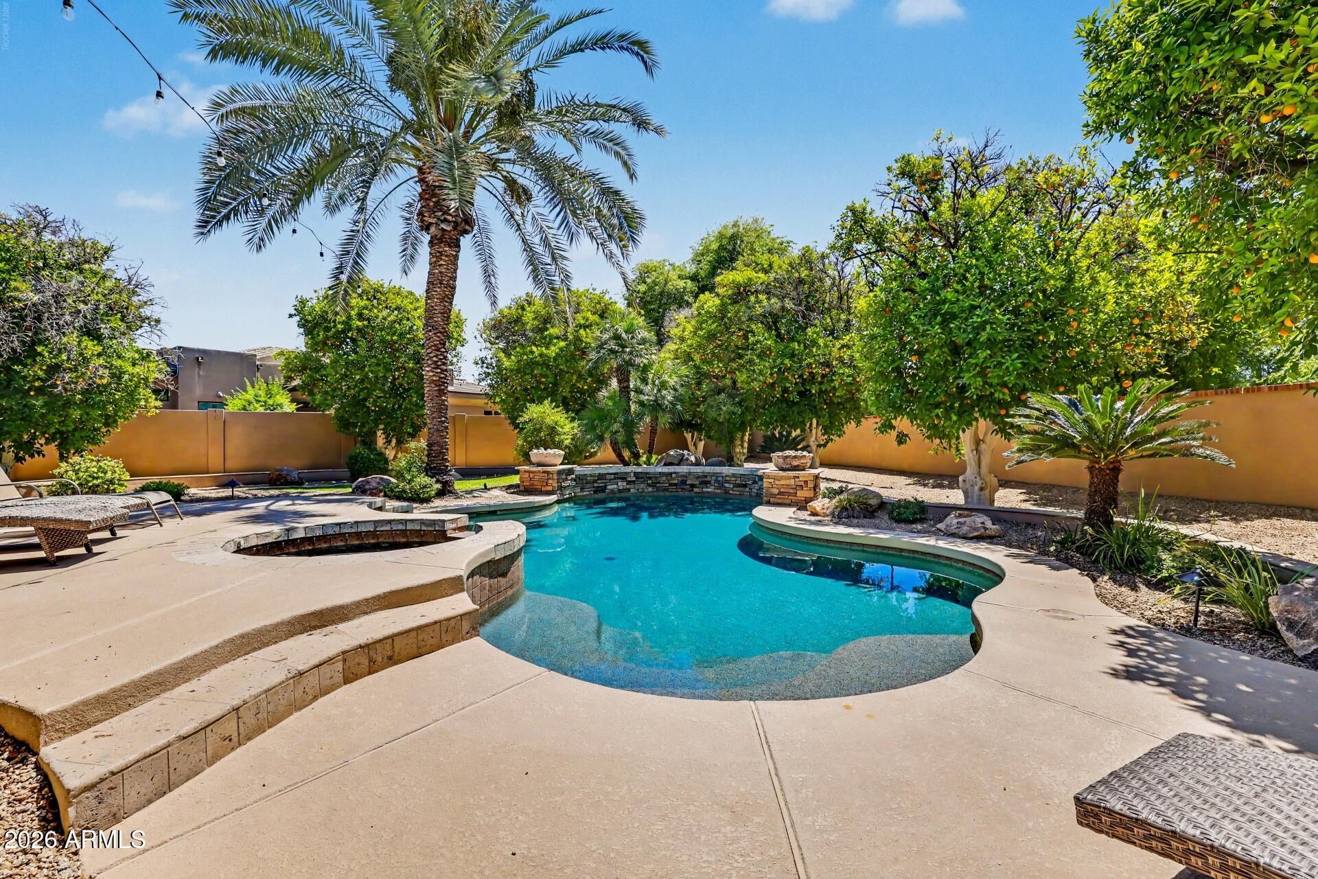 VISTA ESTANCIA - Residential