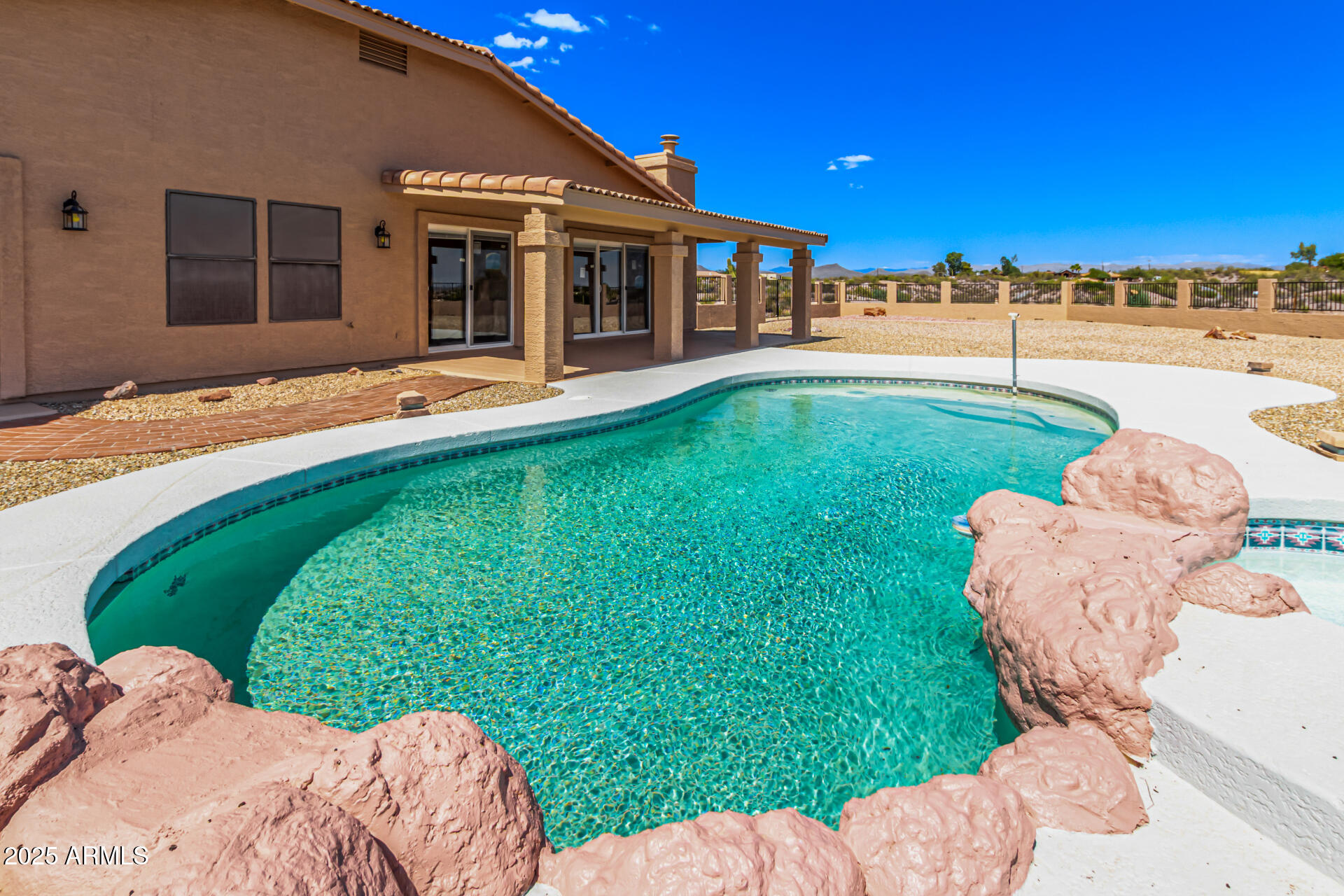 Road Runner - Residential