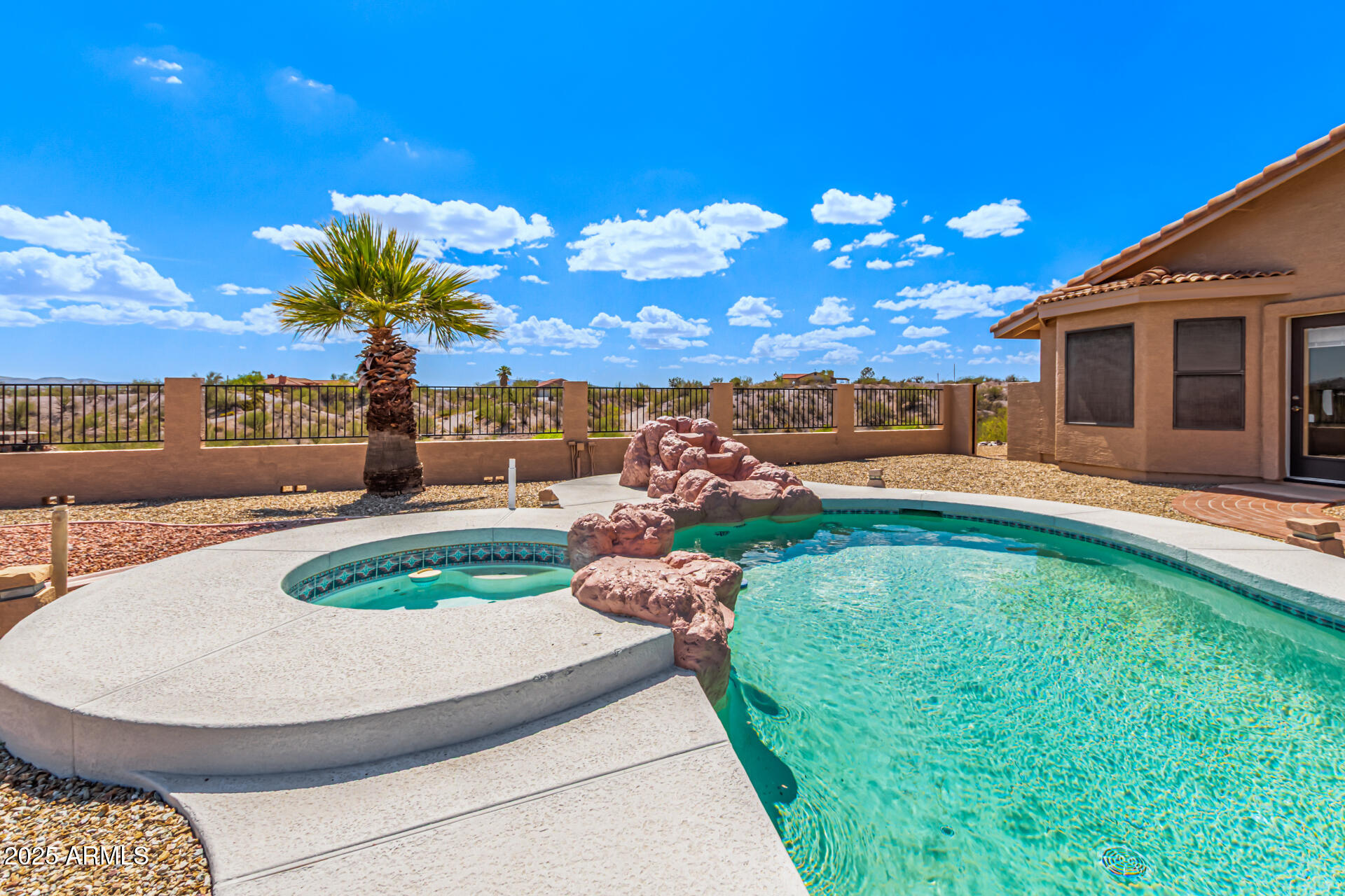 Road Runner - Residential