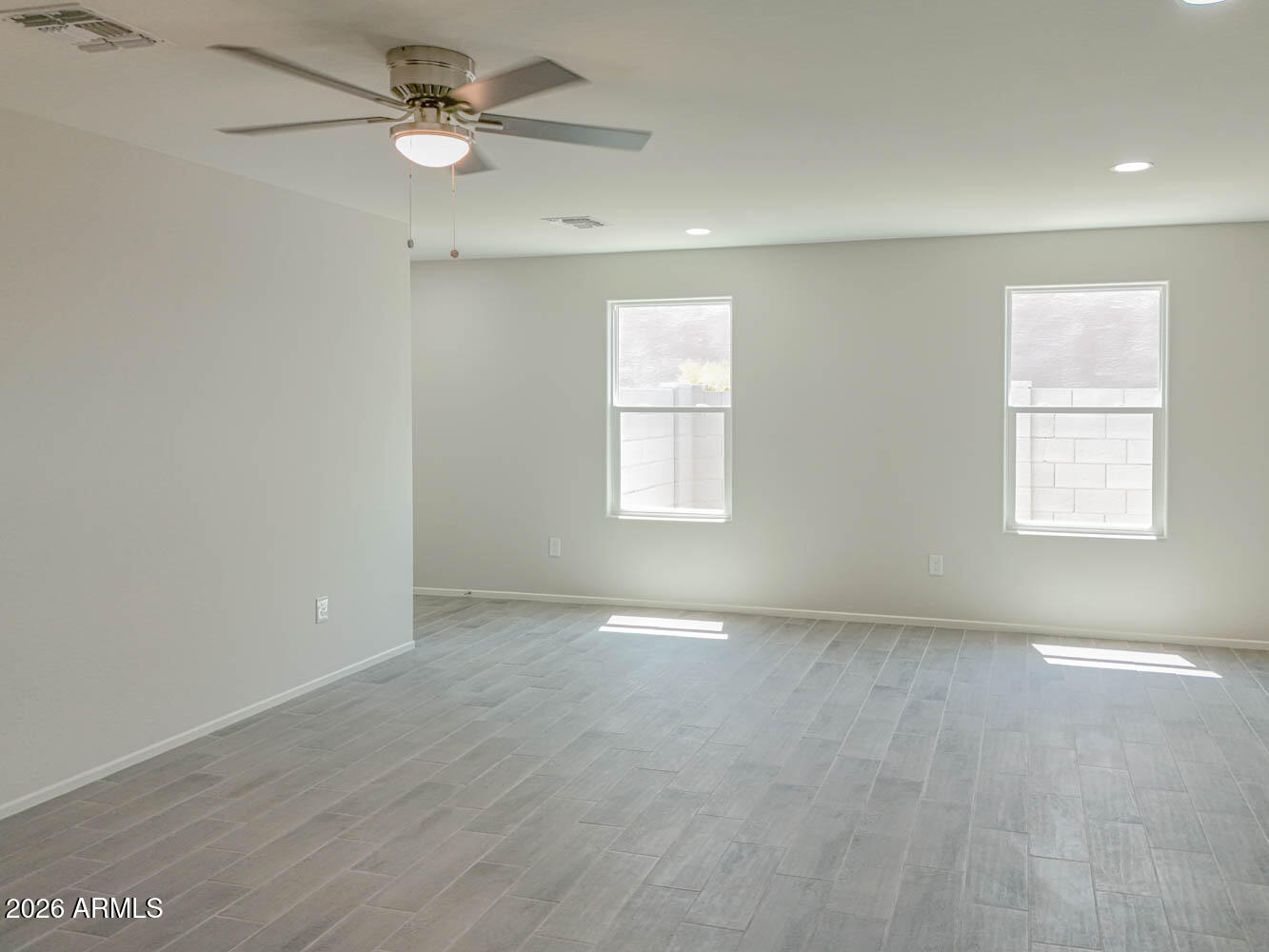 ARIZONA CITY UNIT ONE - Residential