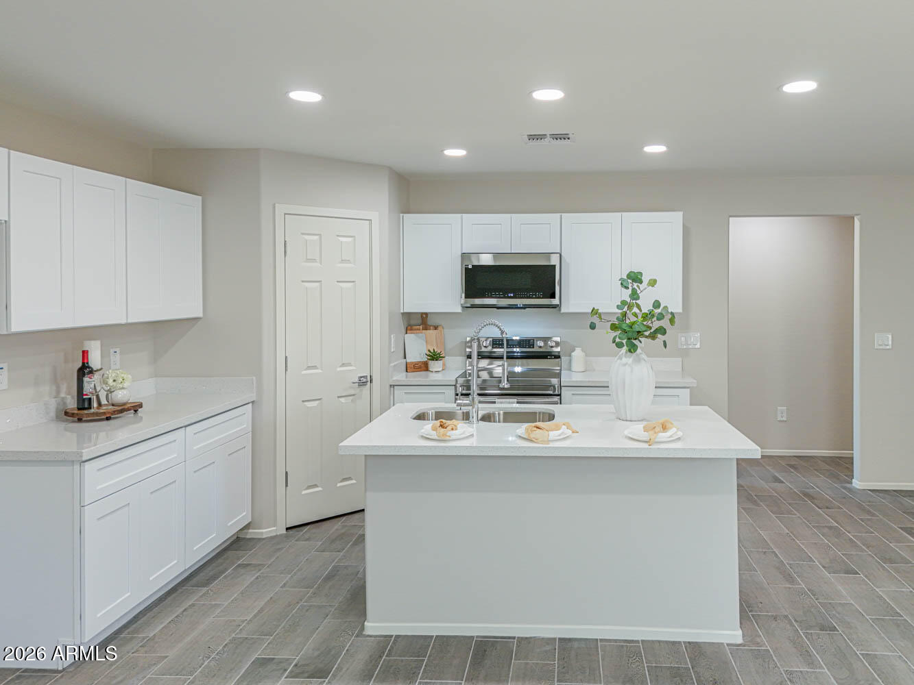 ARIZONA CITY UNIT ONE - Residential