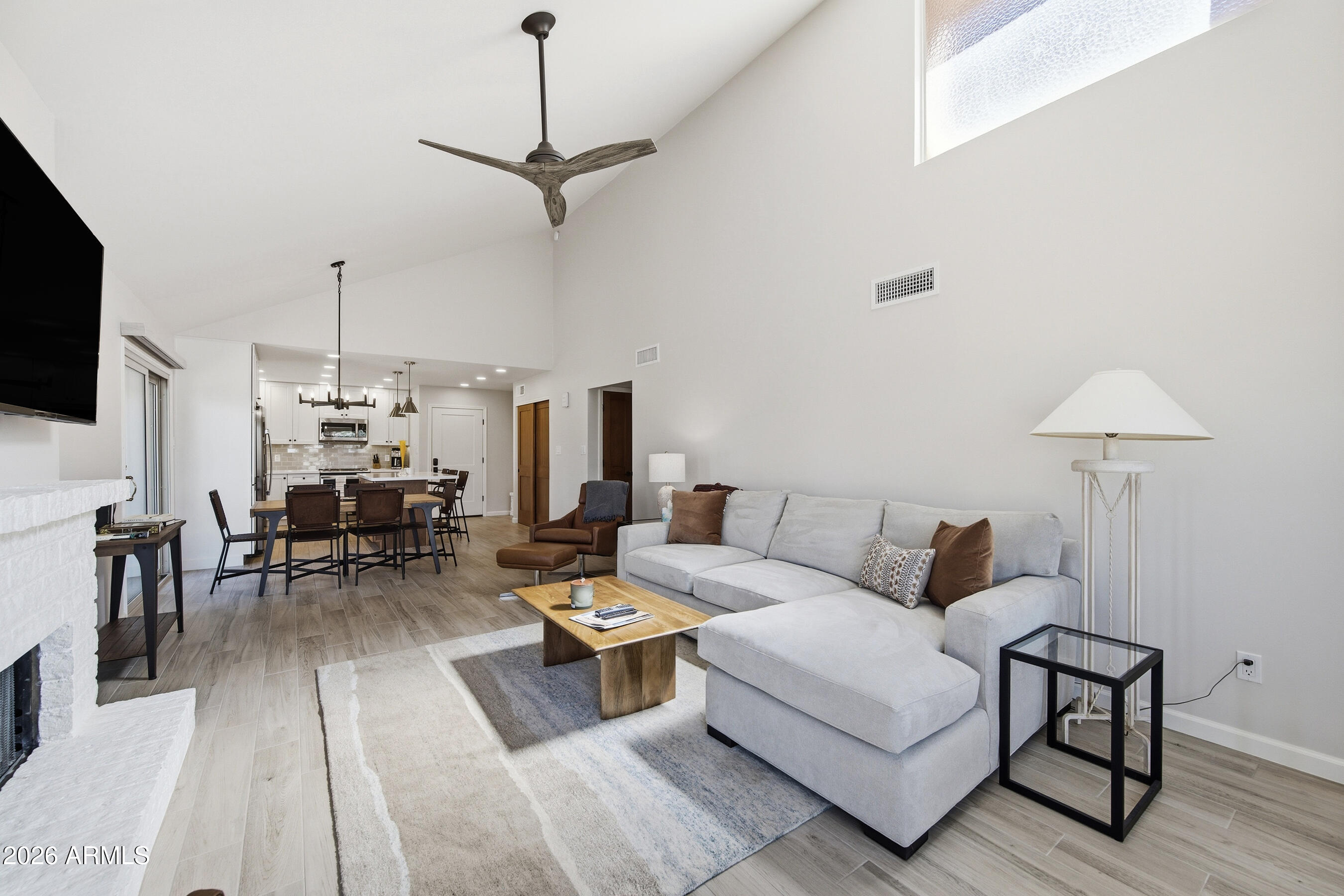 CAMELLO VISTA 1 - Residential Lease