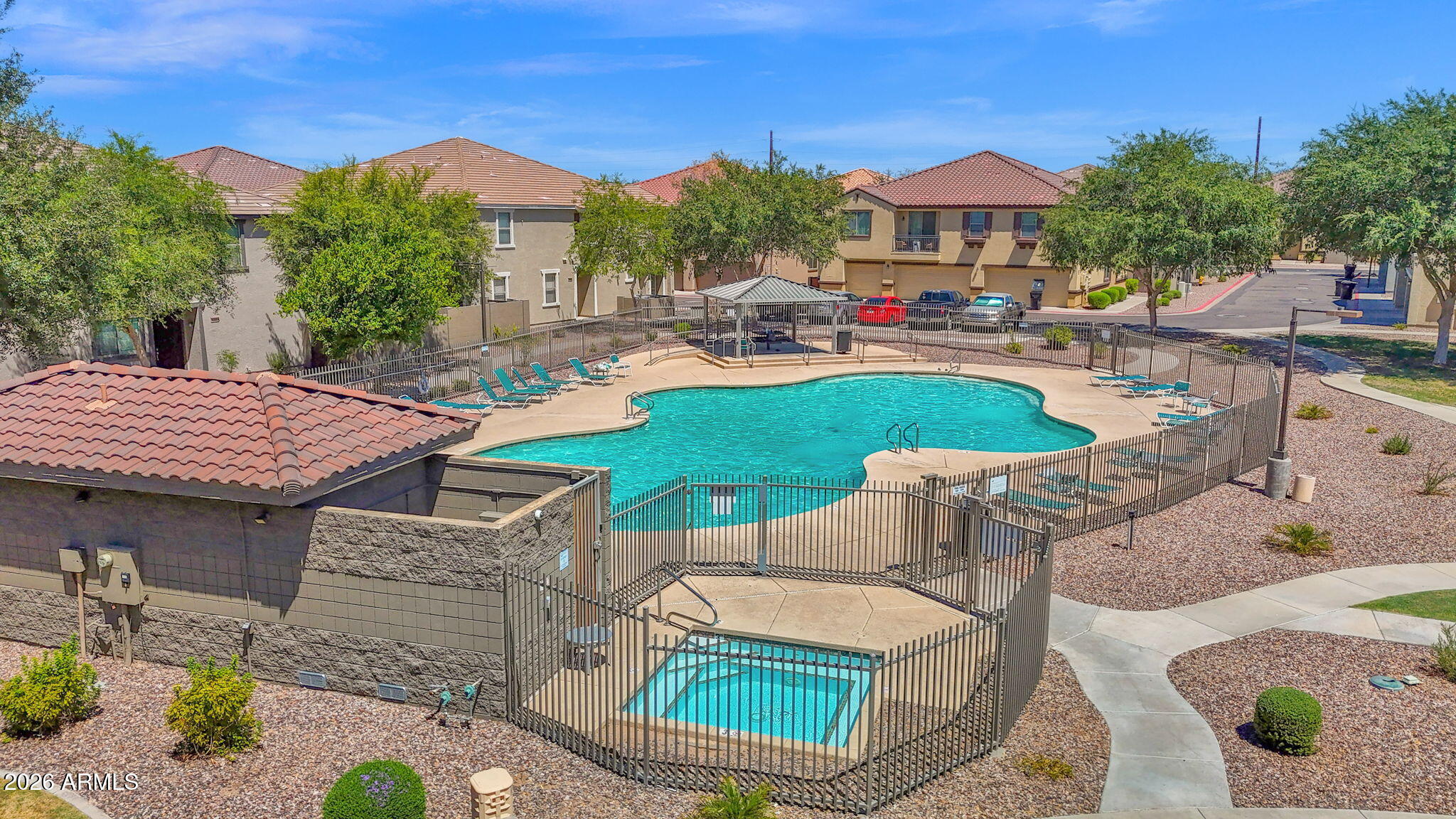 MUIRFIELD VILLAGE CONDOMINIUM - Residential