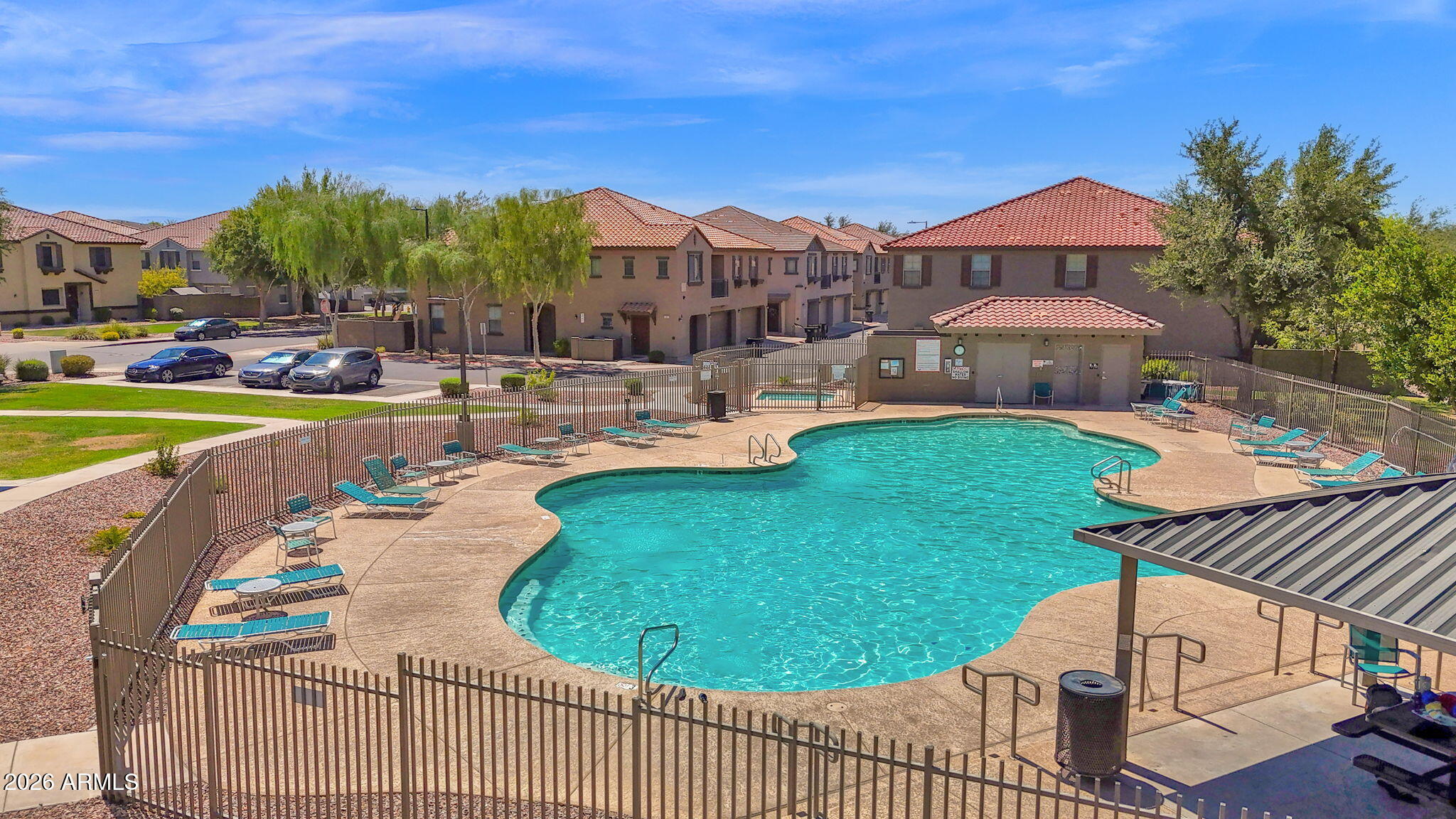 MUIRFIELD VILLAGE CONDOMINIUM - Residential