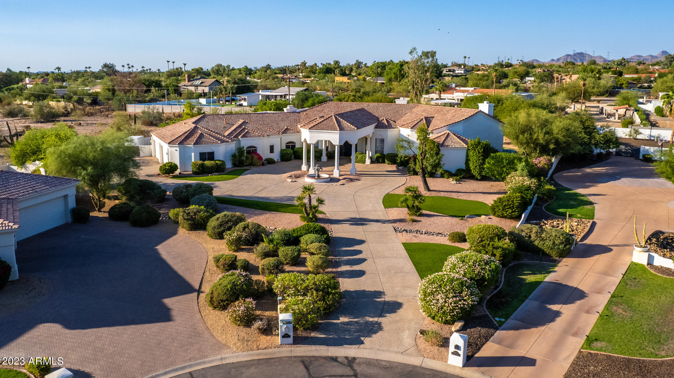 MONTAGNA VISTAS - Residential