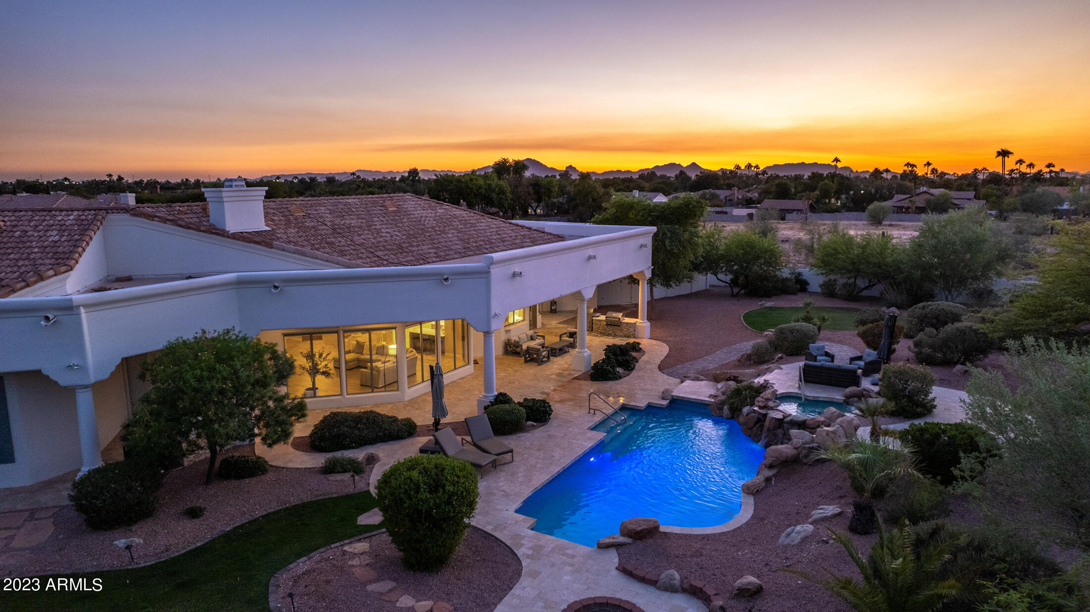 MONTAGNA VISTAS - Residential