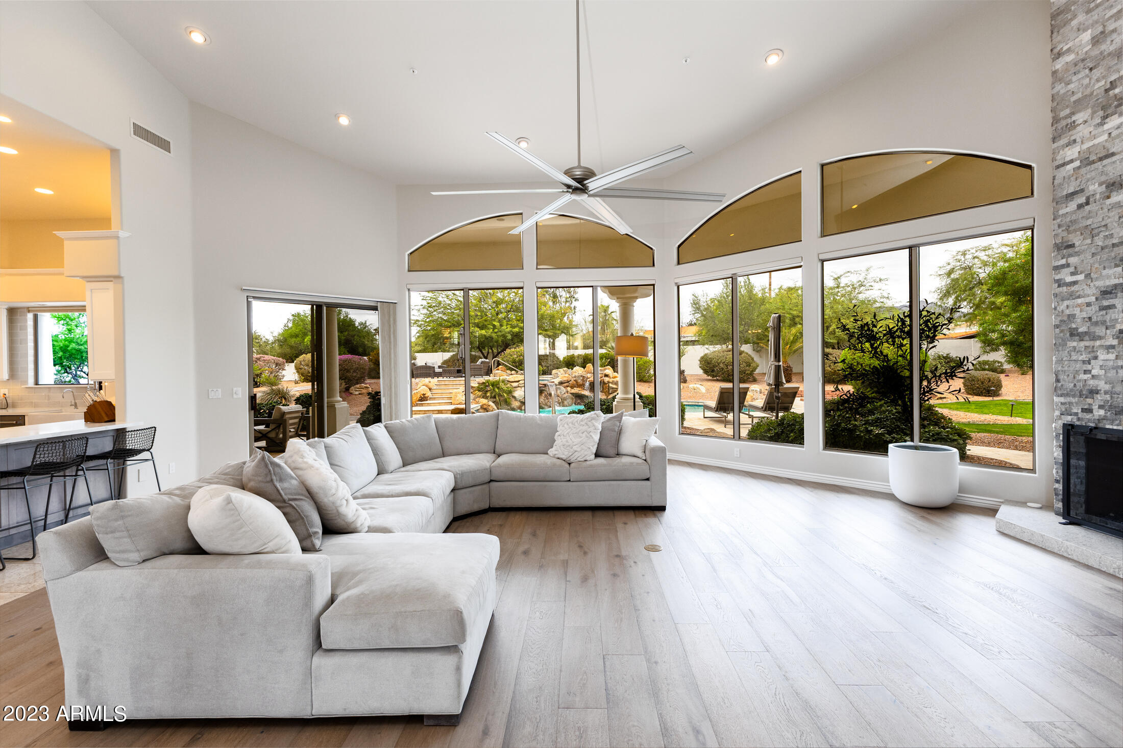 MONTAGNA VISTAS - Residential