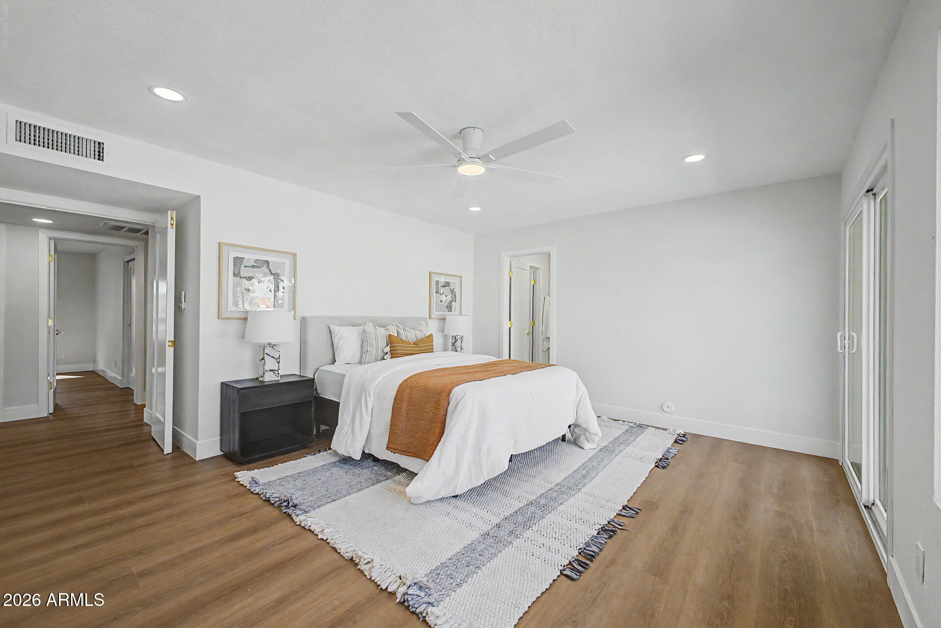 LAGUNA SHORES AMD - Residential