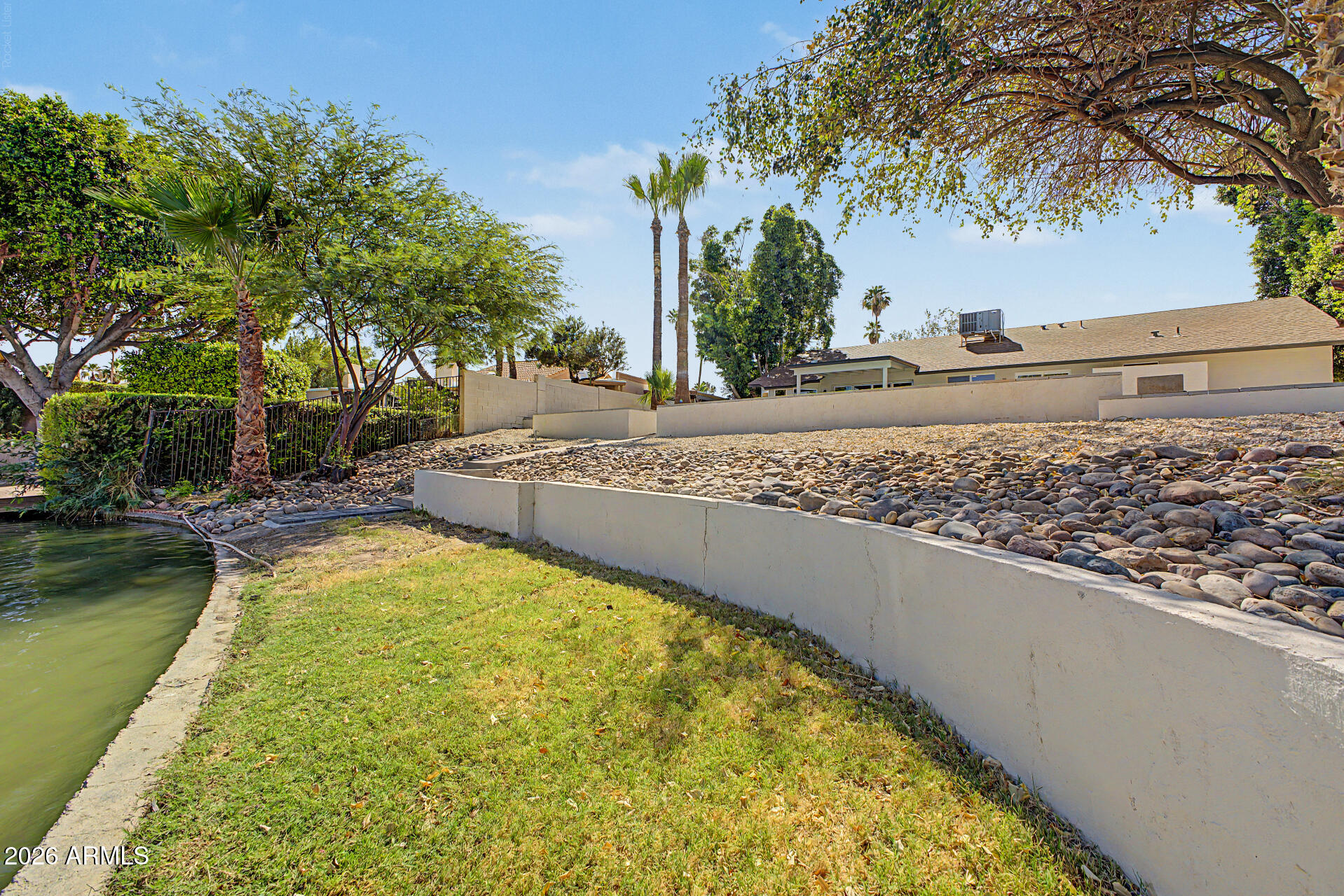 LAGUNA SHORES AMD - Residential
