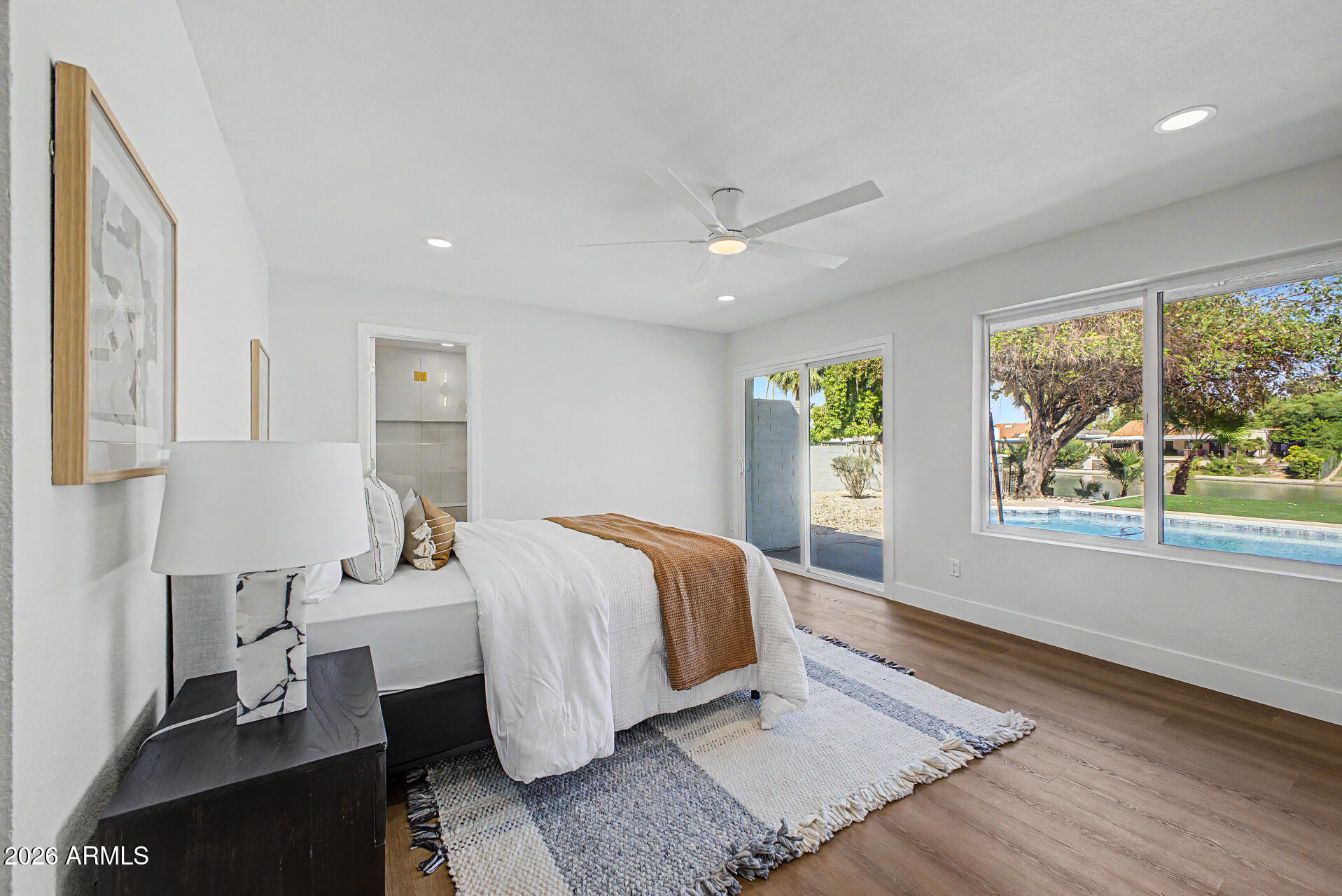 LAGUNA SHORES AMD - Residential