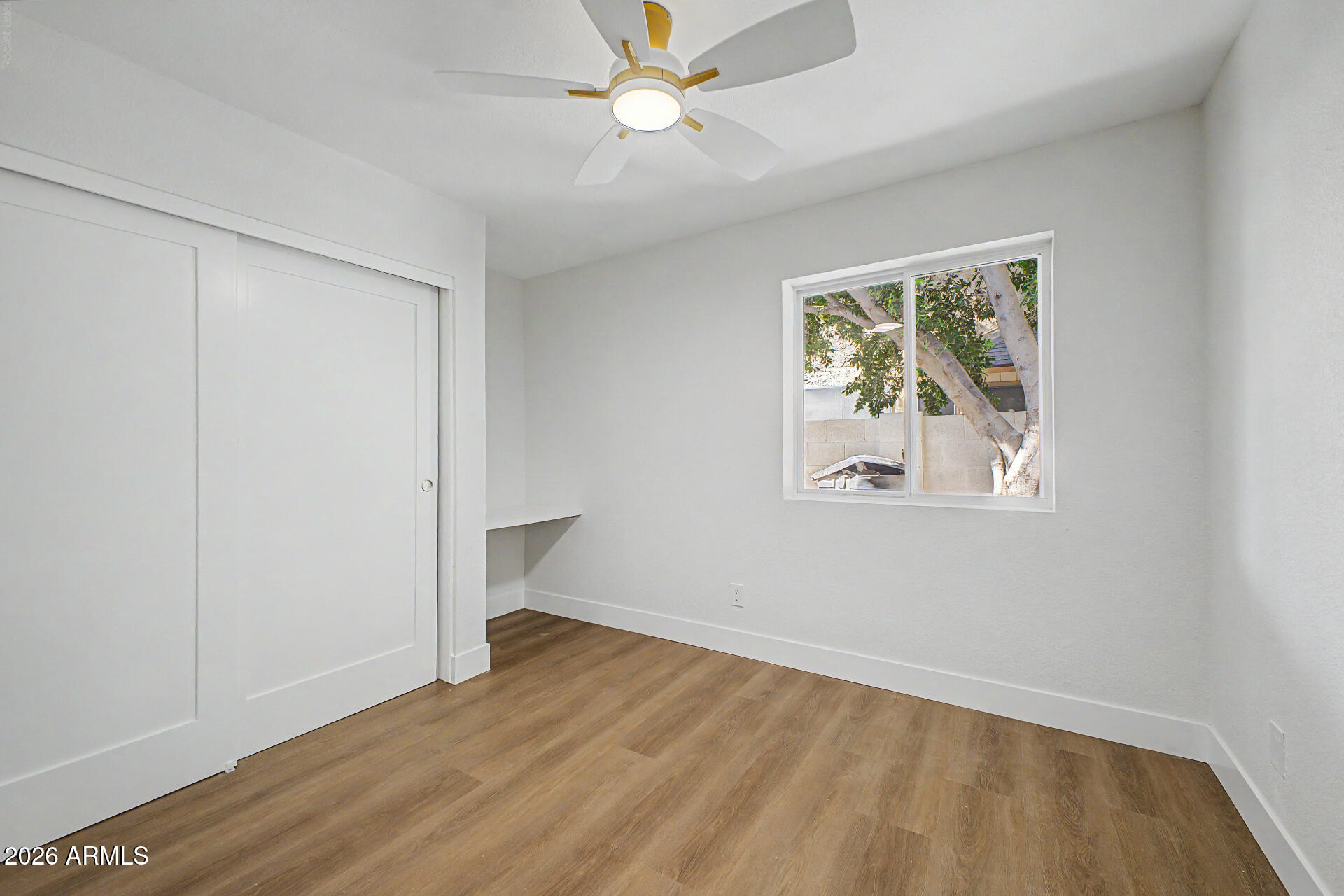 LAGUNA SHORES AMD - Residential