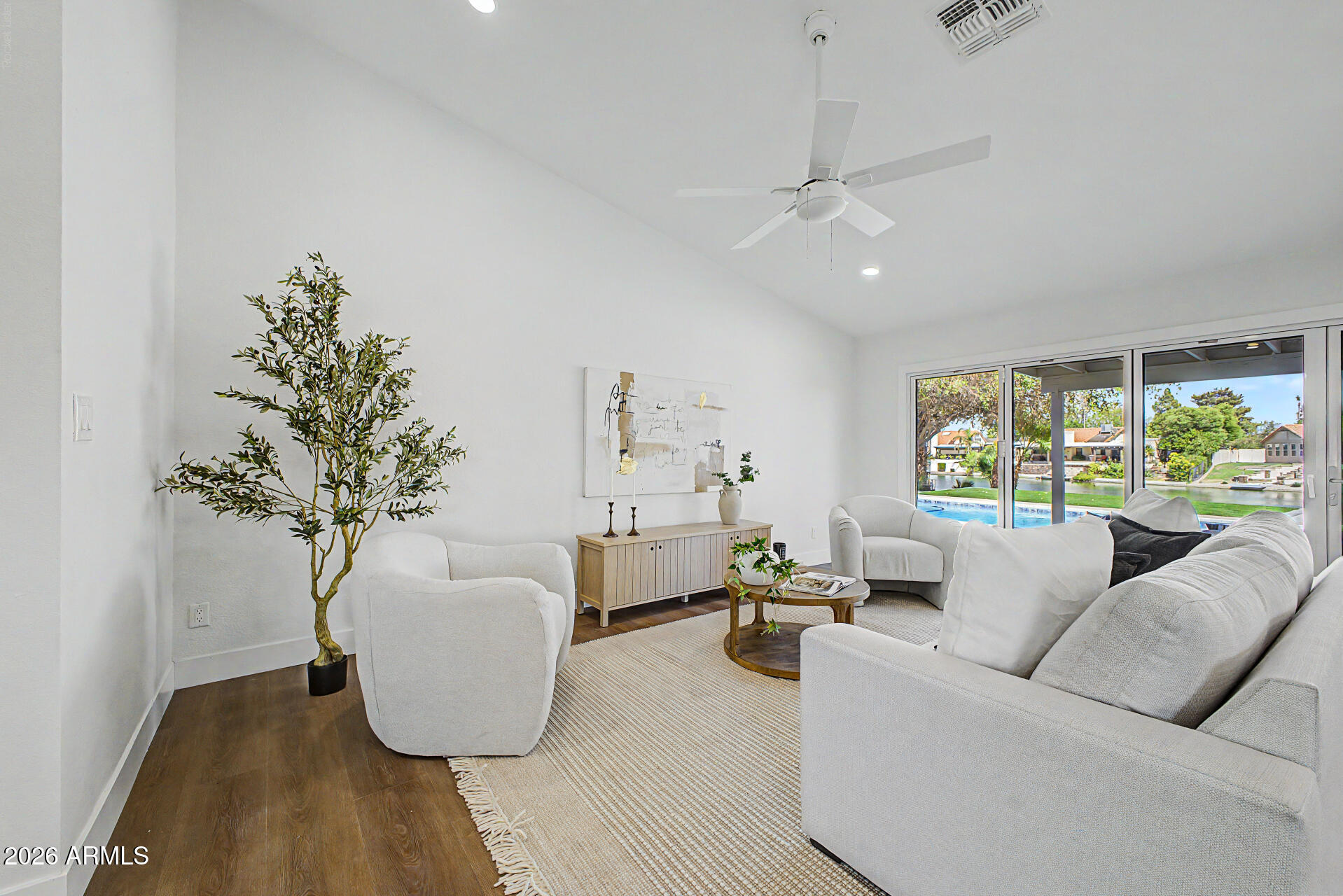 LAGUNA SHORES AMD - Residential