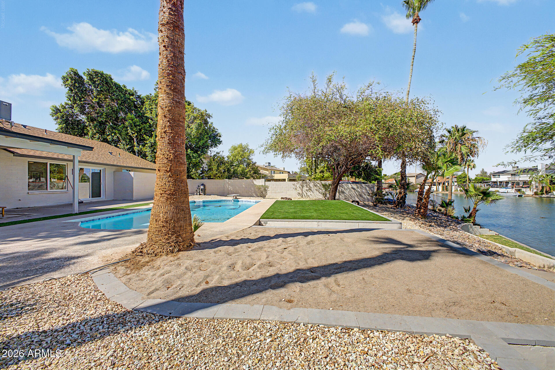 LAGUNA SHORES AMD - Residential