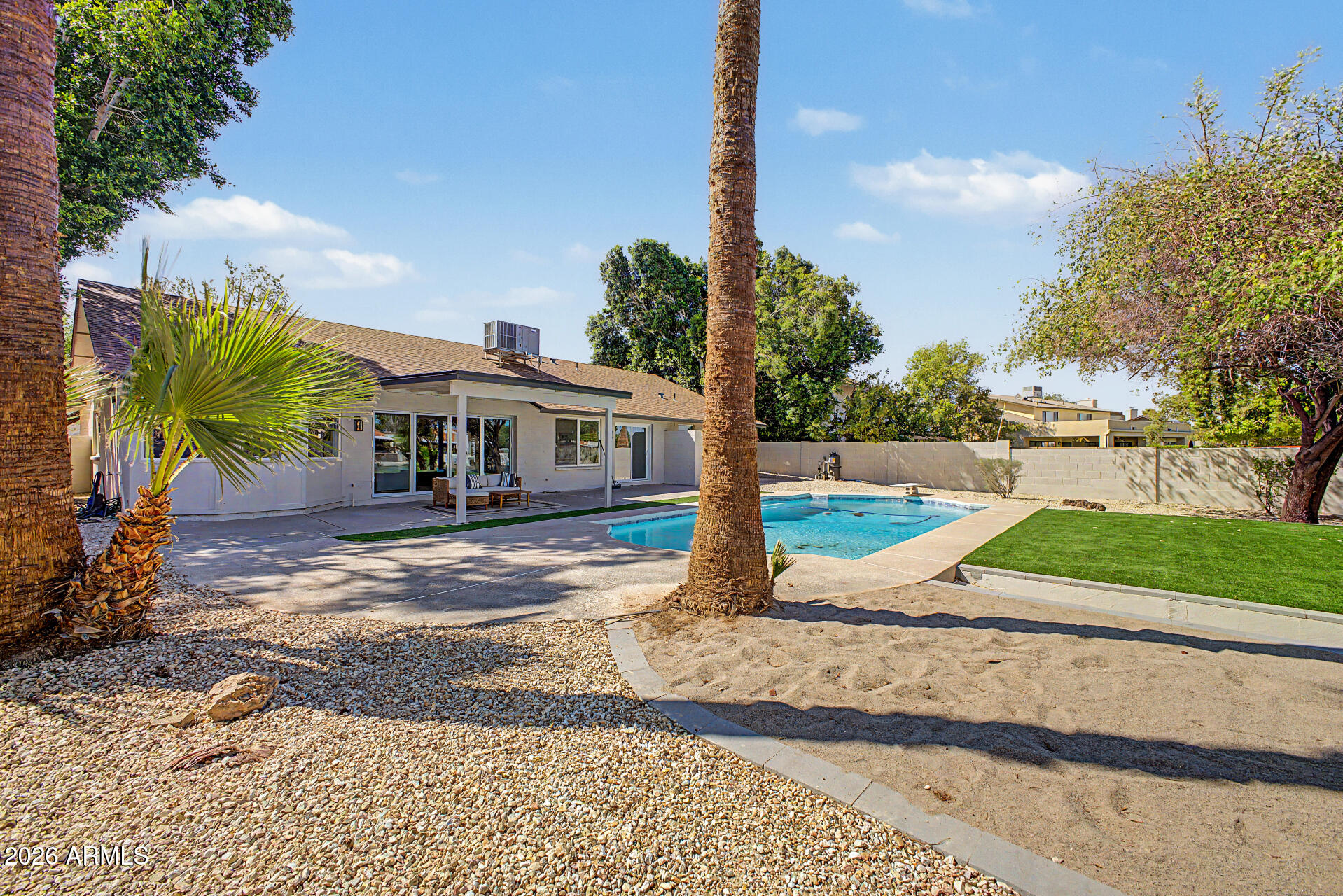 LAGUNA SHORES AMD - Residential