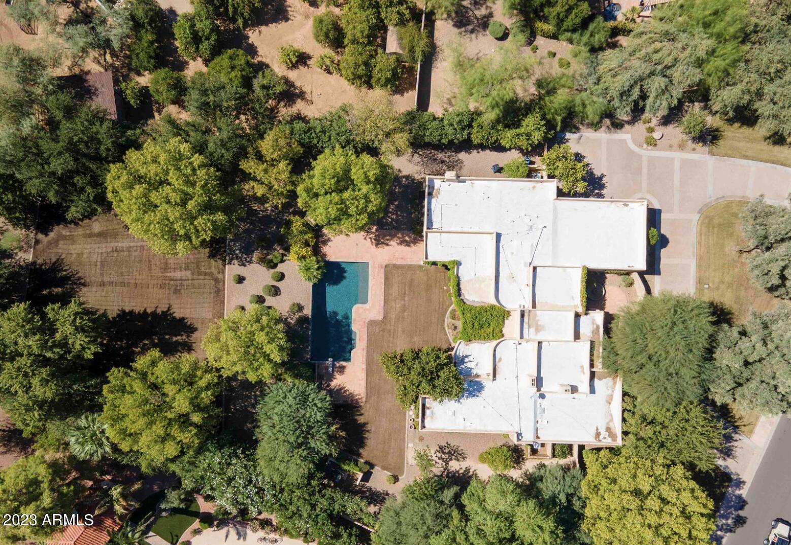 CAMELBACK COUNTRY ESTATES 6 - Residential