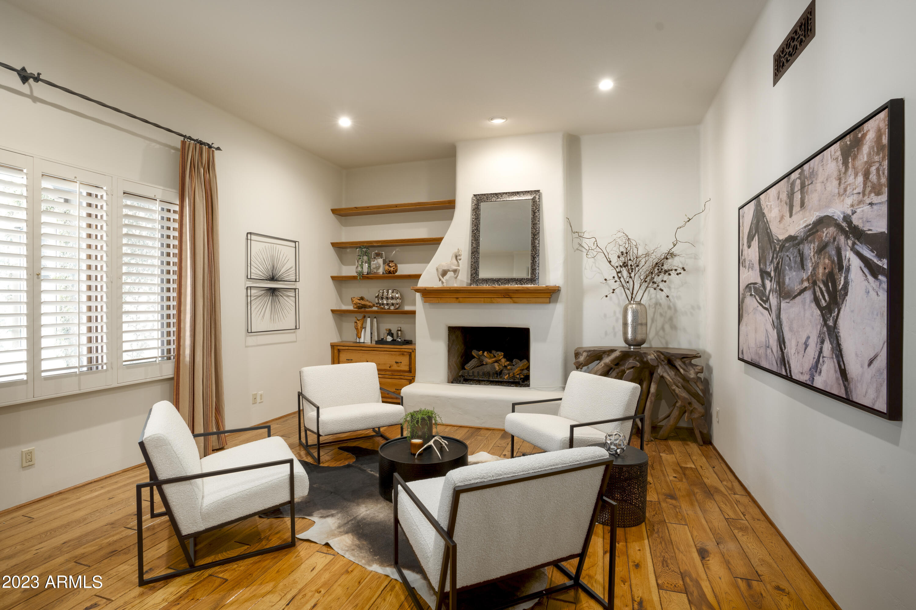 CAMELBACK COUNTRY ESTATES 6 - Residential