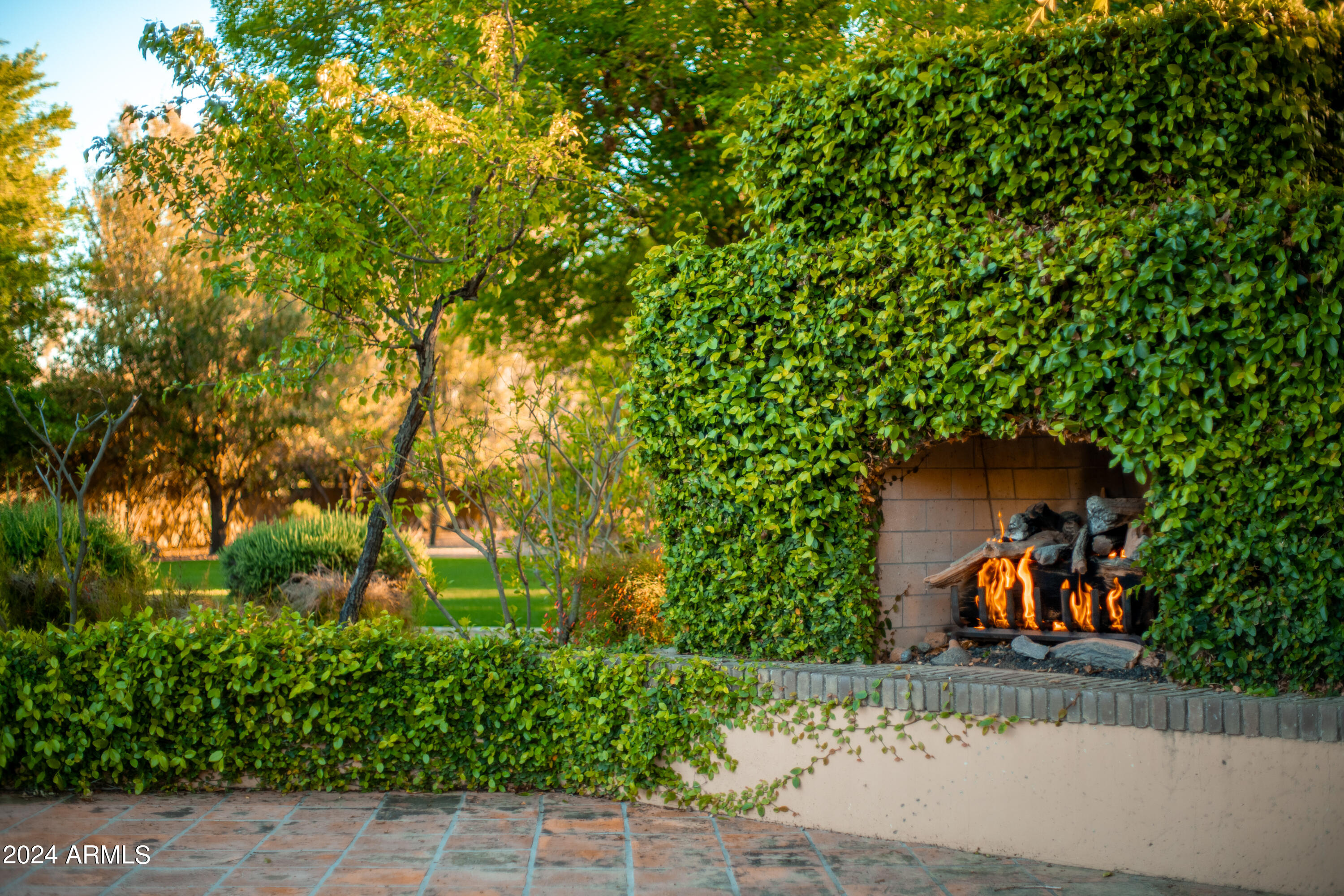 CAMELBACK COUNTRY ESTATES 6 - Residential