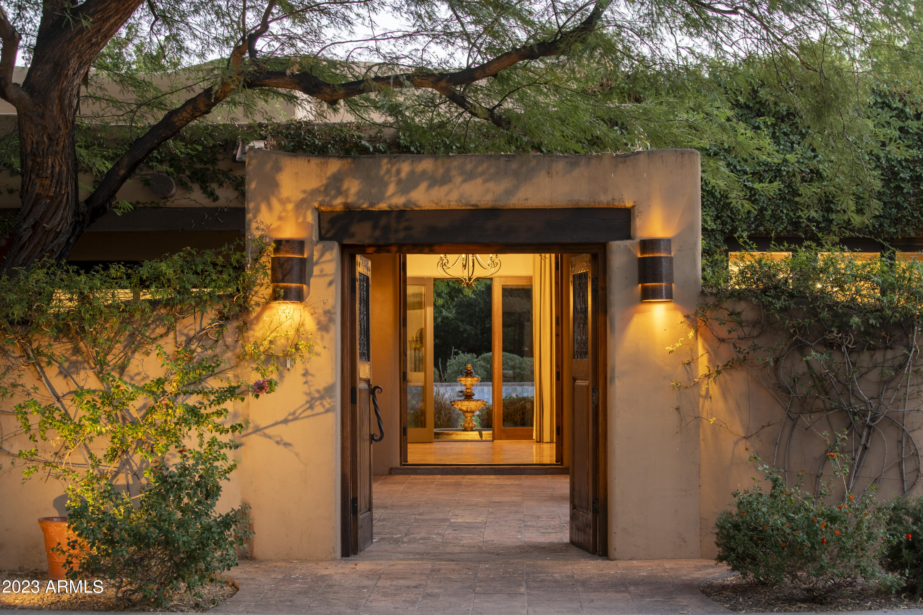 CAMELBACK COUNTRY ESTATES 6 - Residential