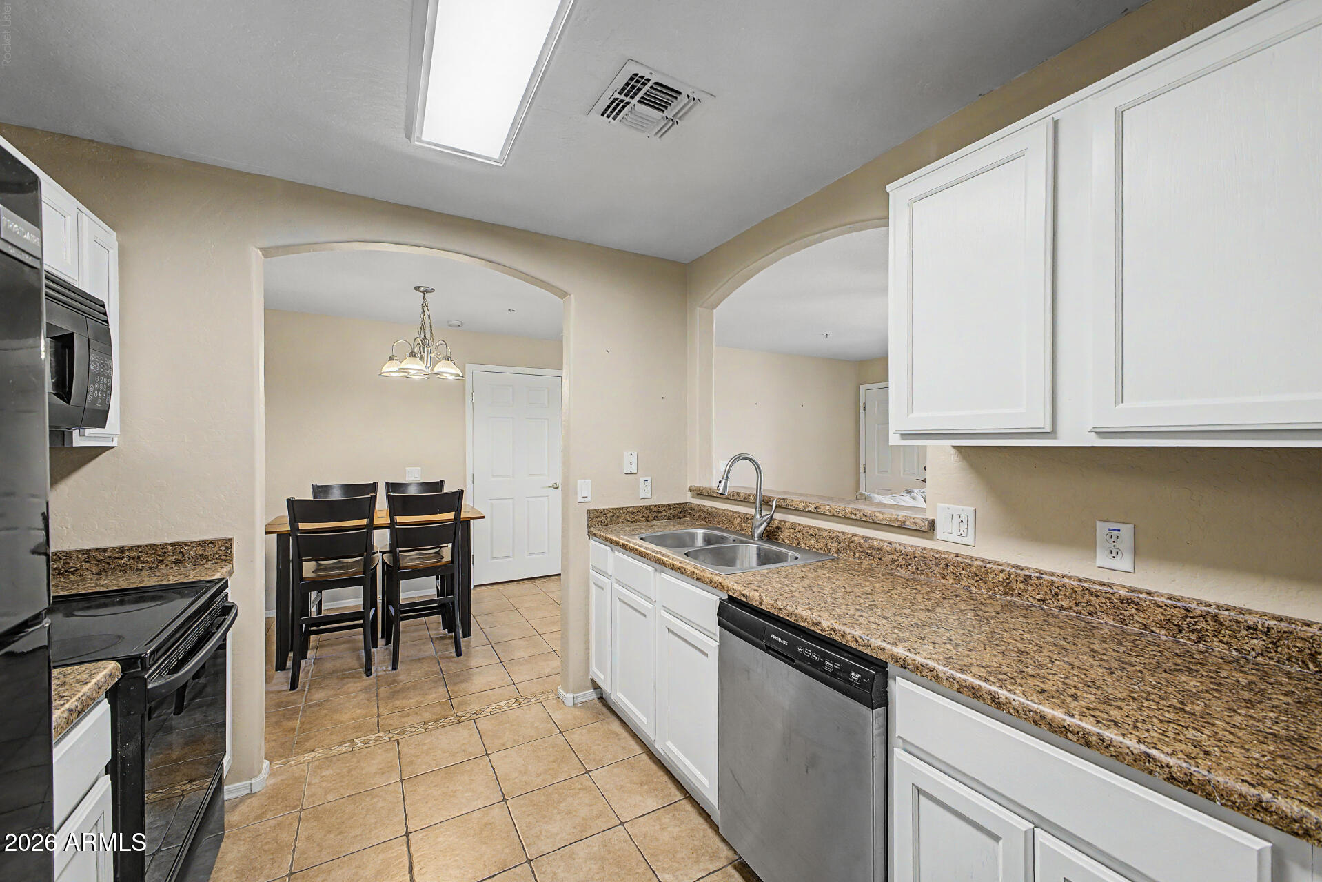 CASITAS MONTANA CONDOMINIUMS - Residential