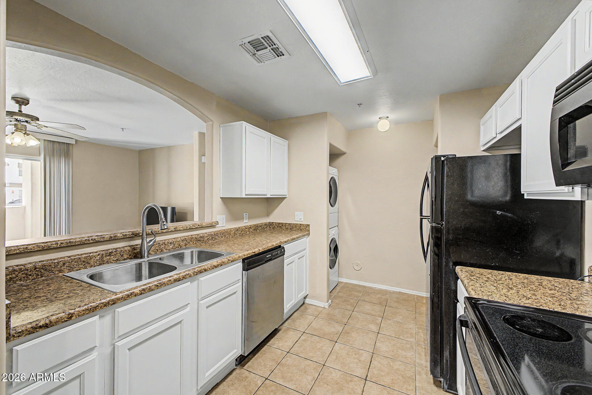 CASITAS MONTANA CONDOMINIUMS - Residential
