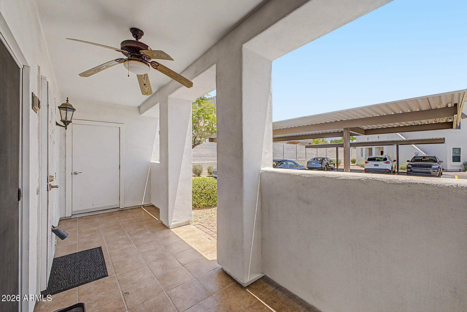CASITAS MONTANA CONDOMINIUMS - Residential