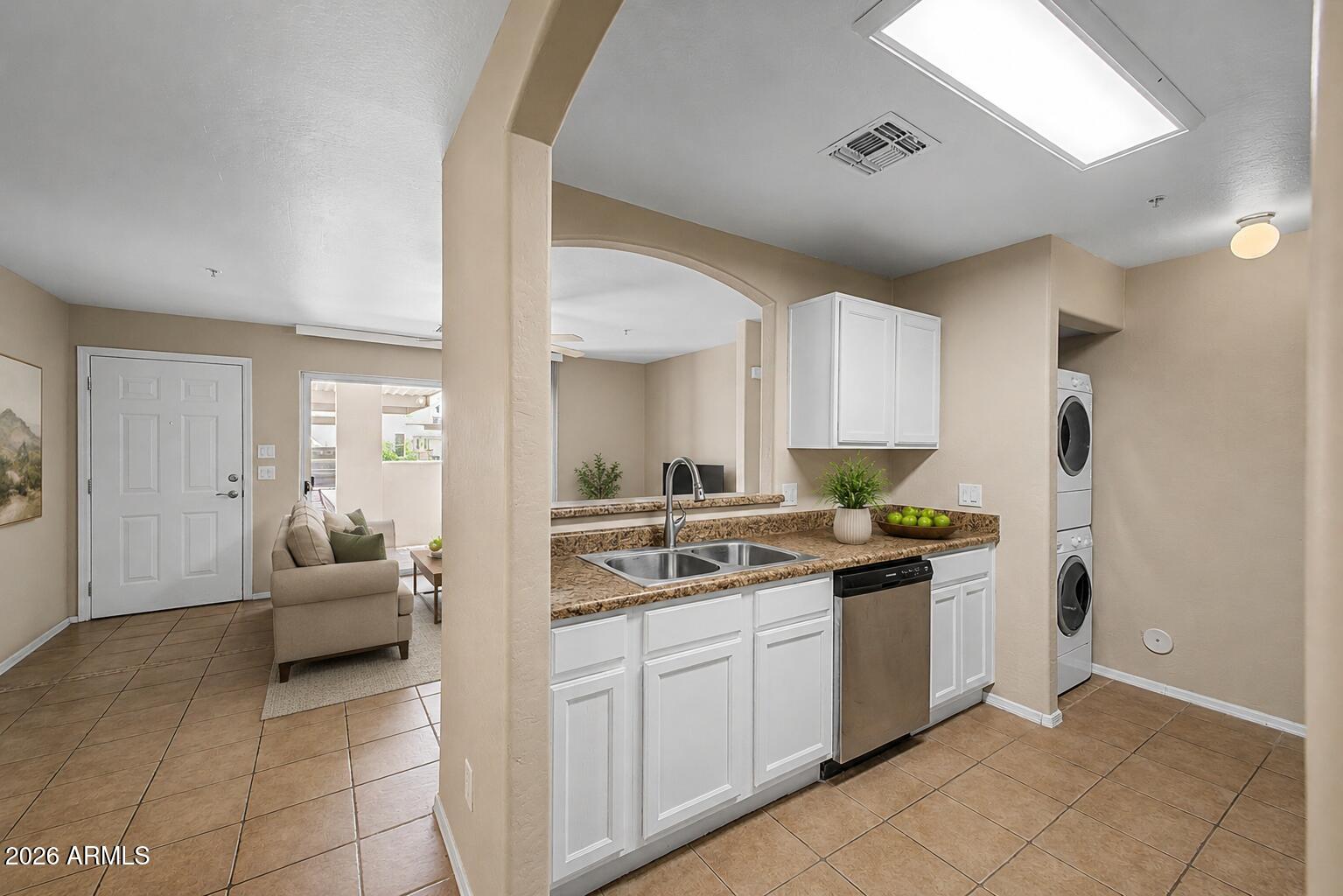CASITAS MONTANA CONDOMINIUMS - Residential