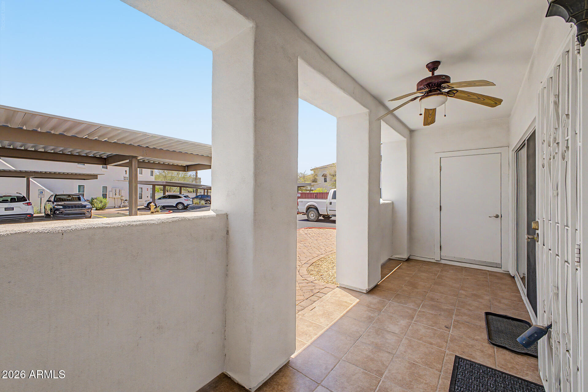 CASITAS MONTANA CONDOMINIUMS - Residential