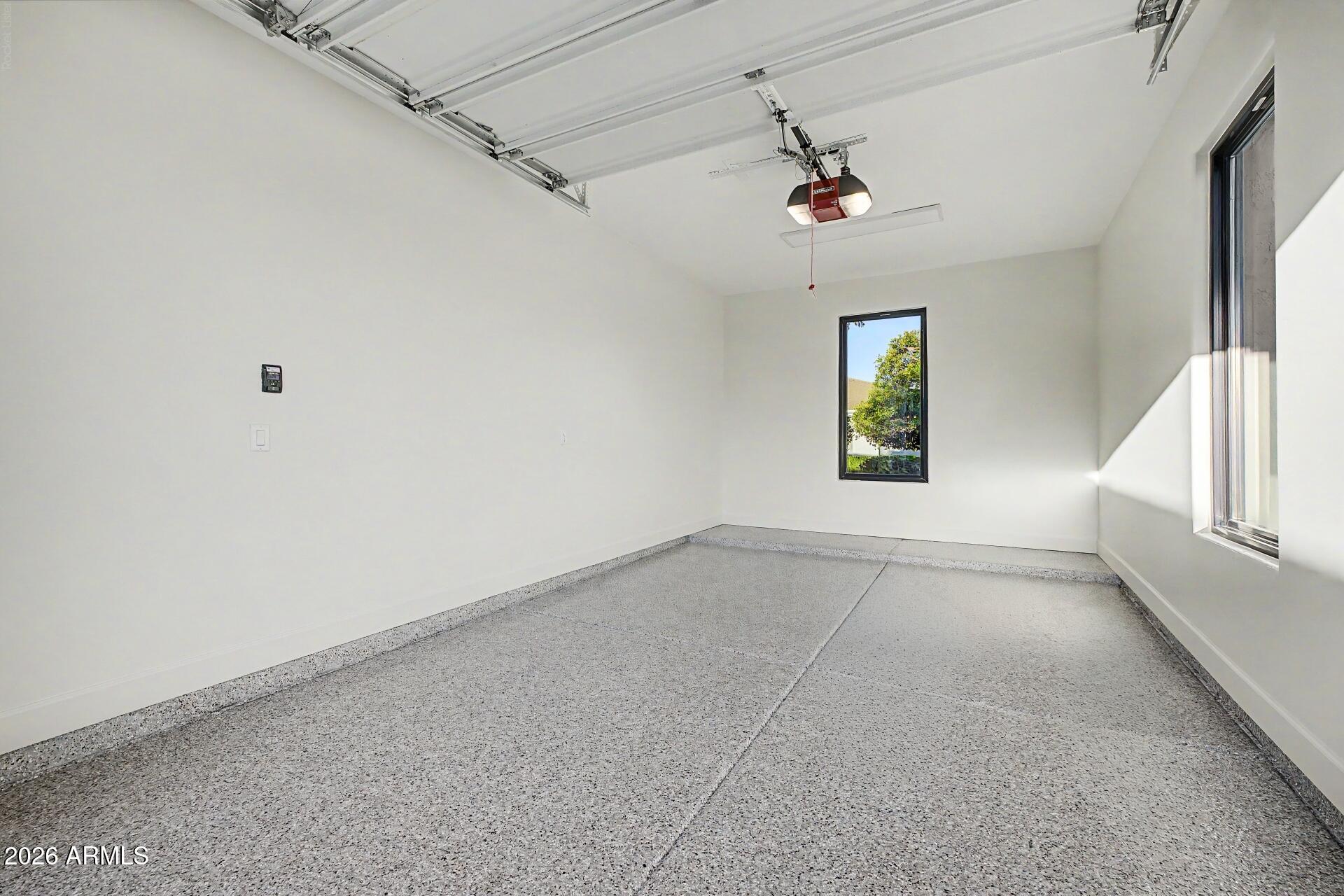 ARBOLEDA UNIT 1 - Residential