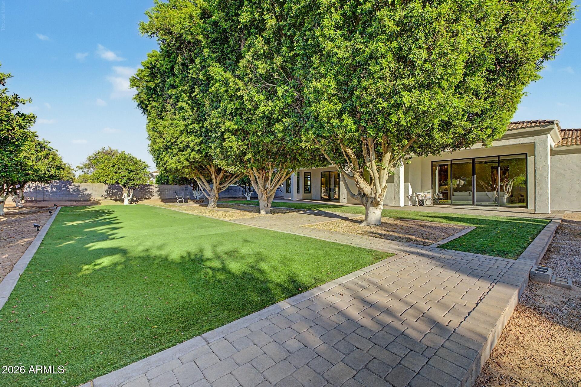 ARBOLEDA UNIT 1 - Residential