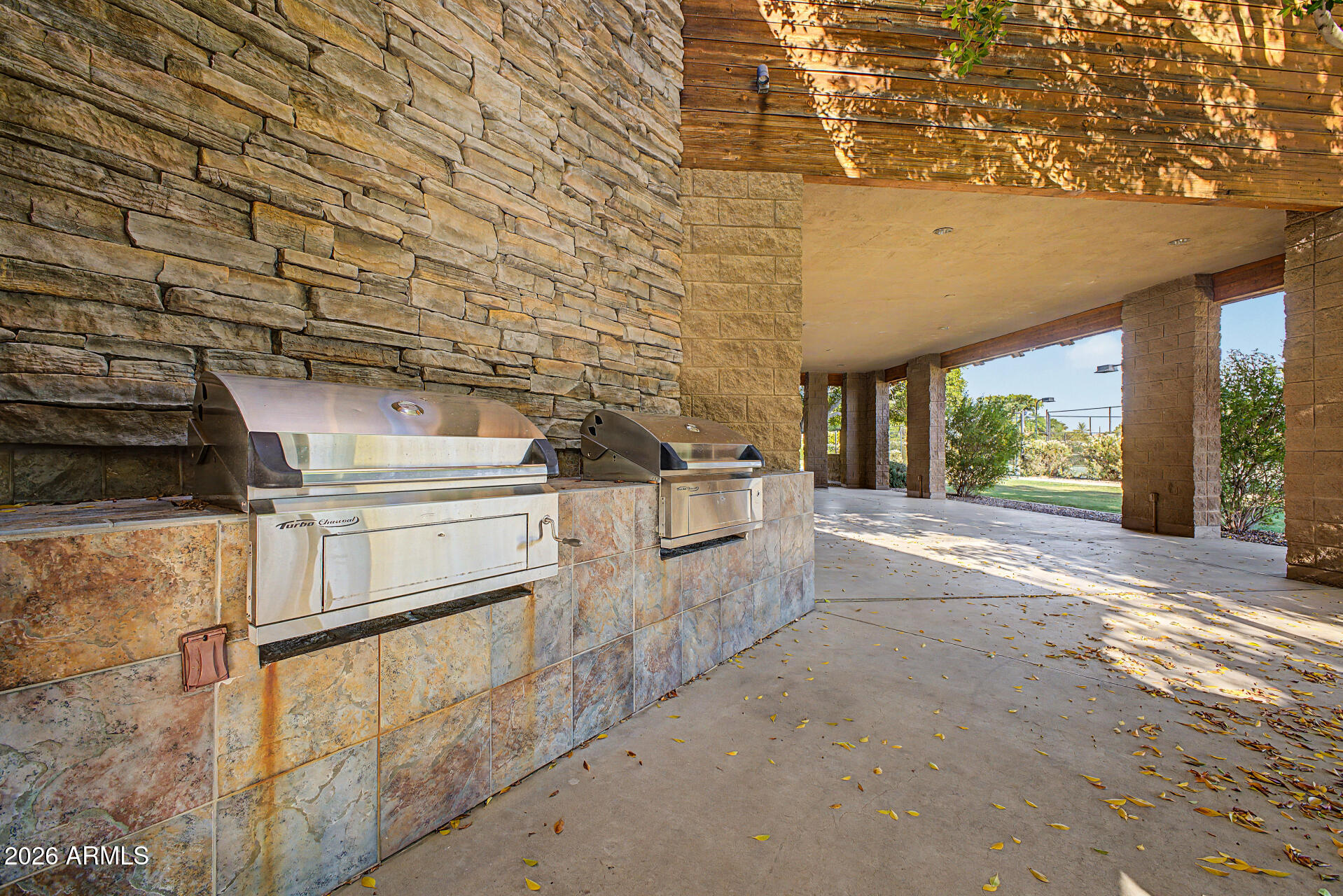 ARBOLEDA UNIT 1 - Residential