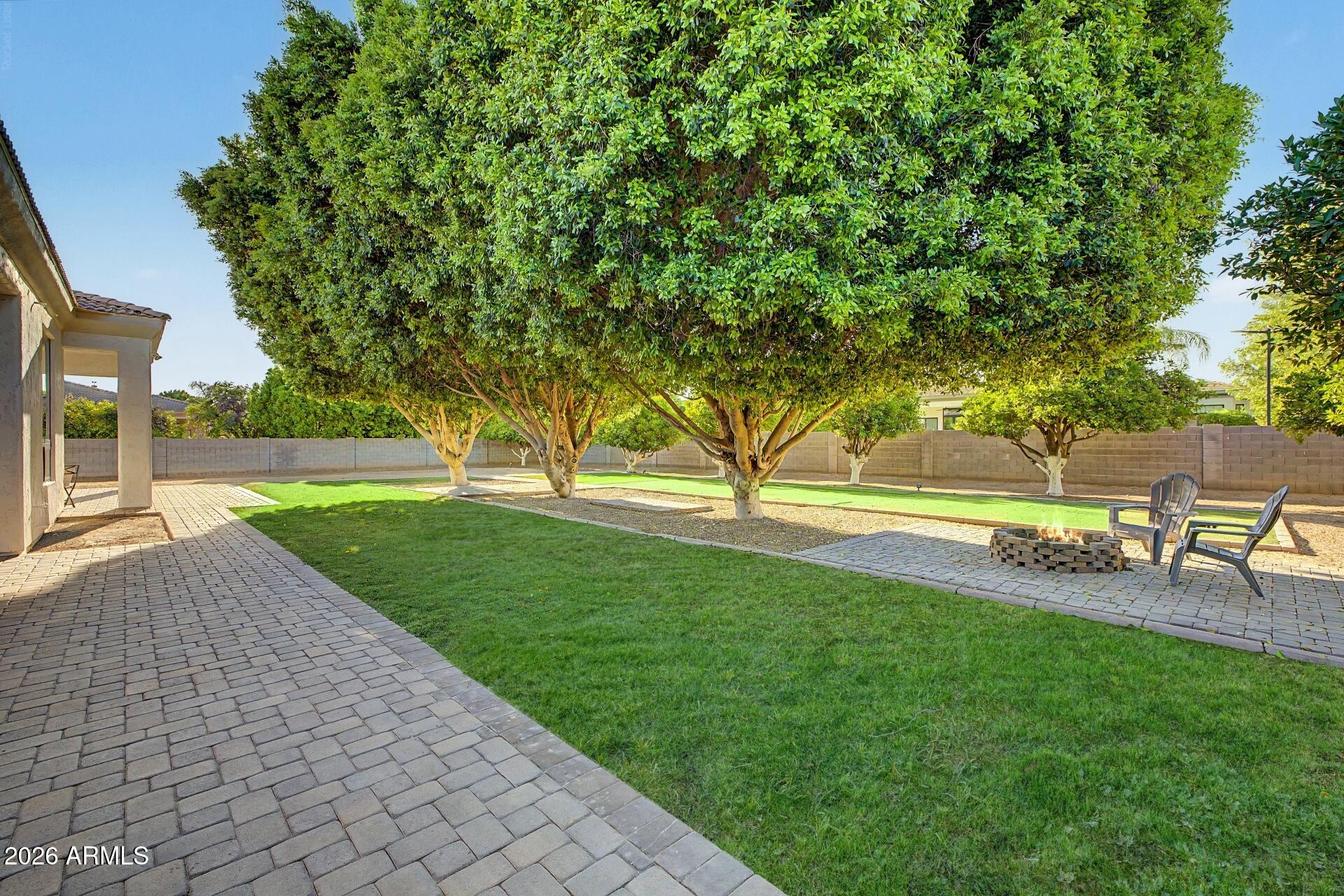 ARBOLEDA UNIT 1 - Residential