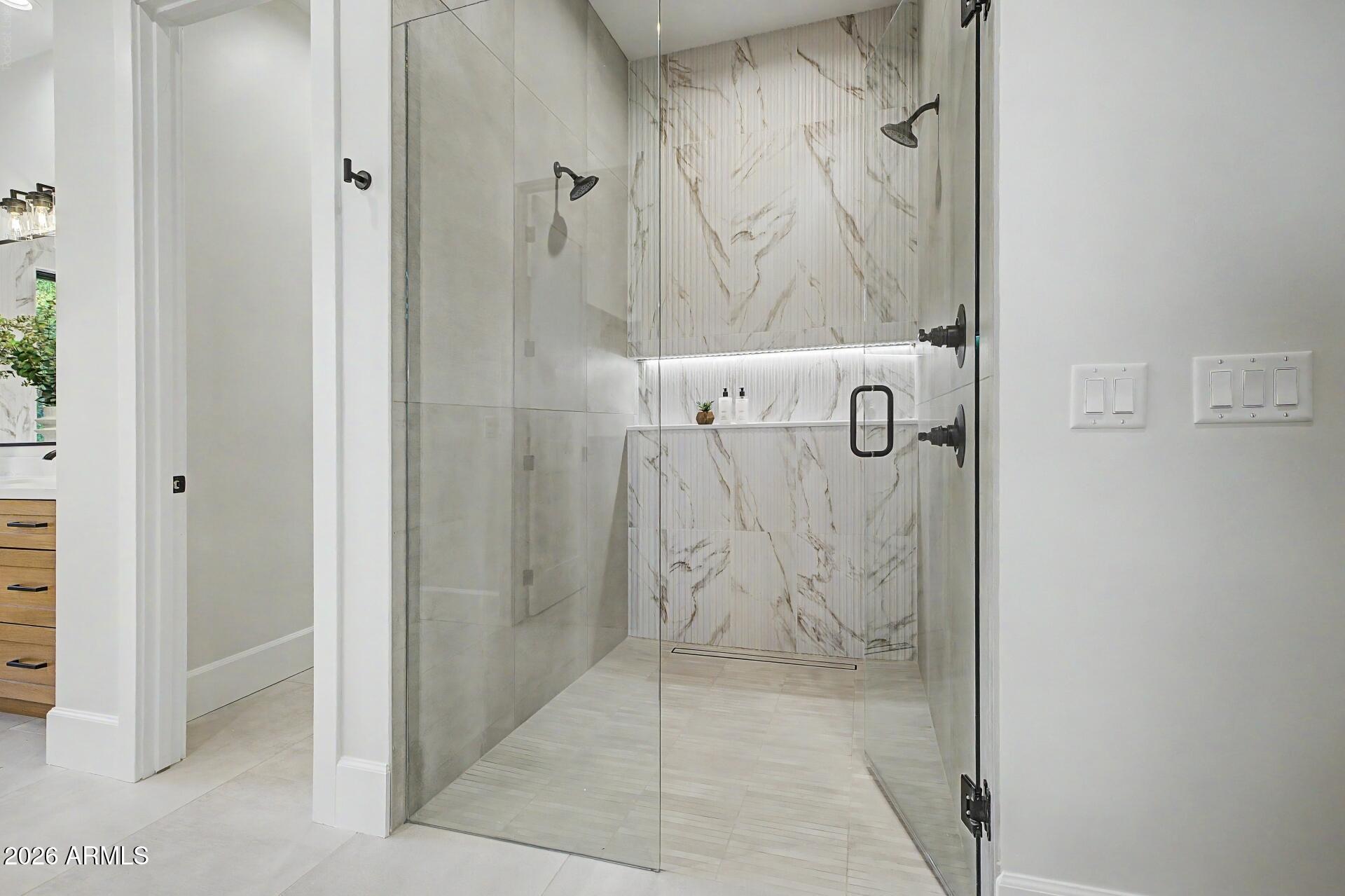 ARBOLEDA UNIT 1 - Residential