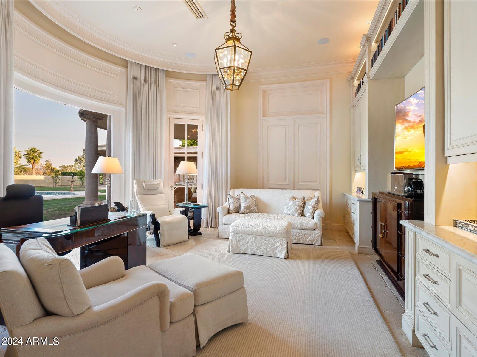 BILTMORE ESTATES - Residential