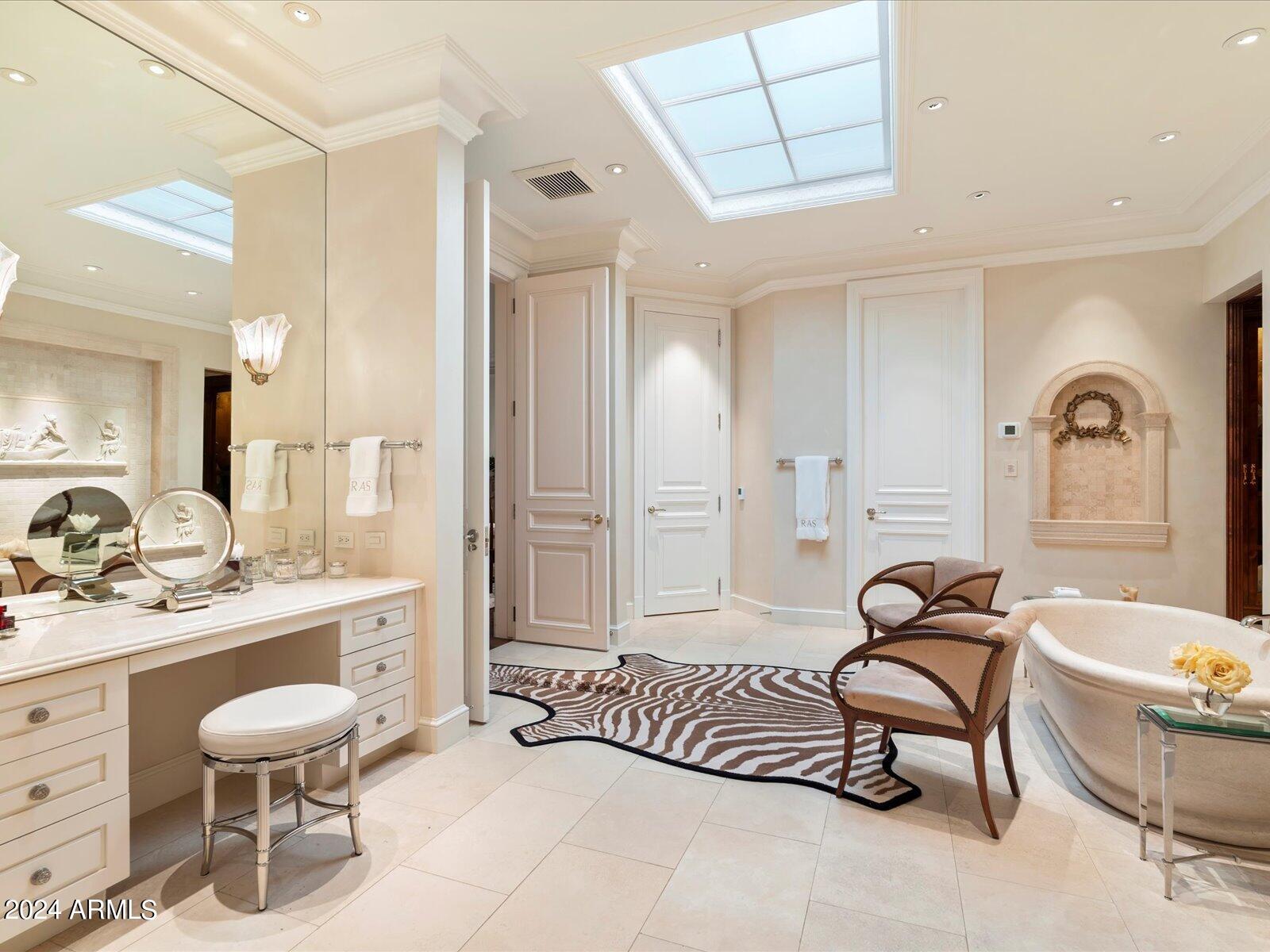 BILTMORE ESTATES - Residential