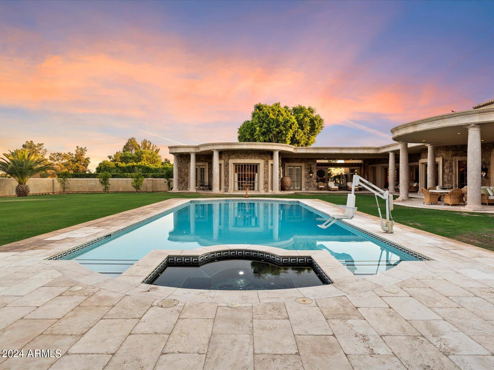 BILTMORE ESTATES - Residential