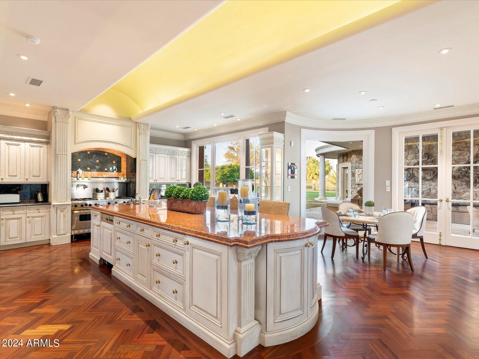 BILTMORE ESTATES - Residential