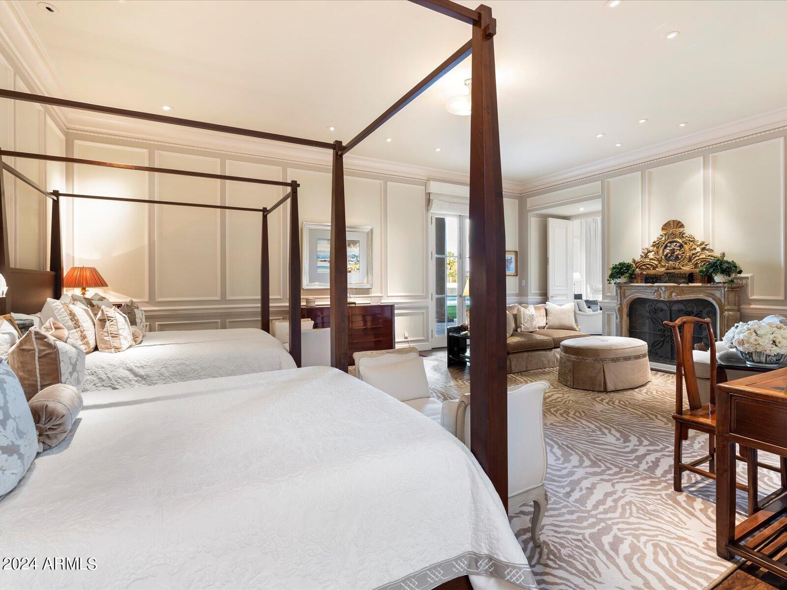 BILTMORE ESTATES - Residential