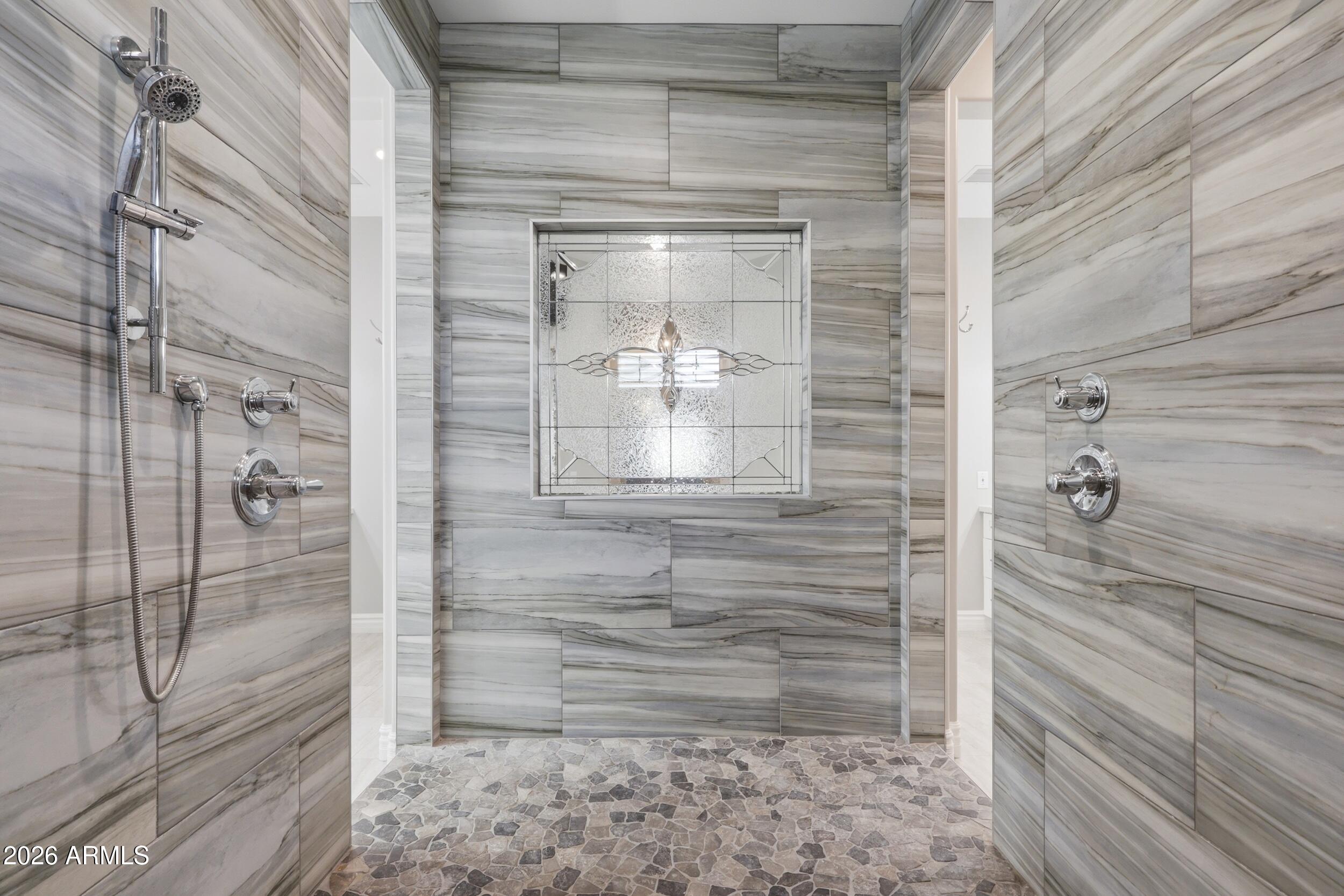 RUSSELL RANCH PHASE 3 REPLAT - Residential