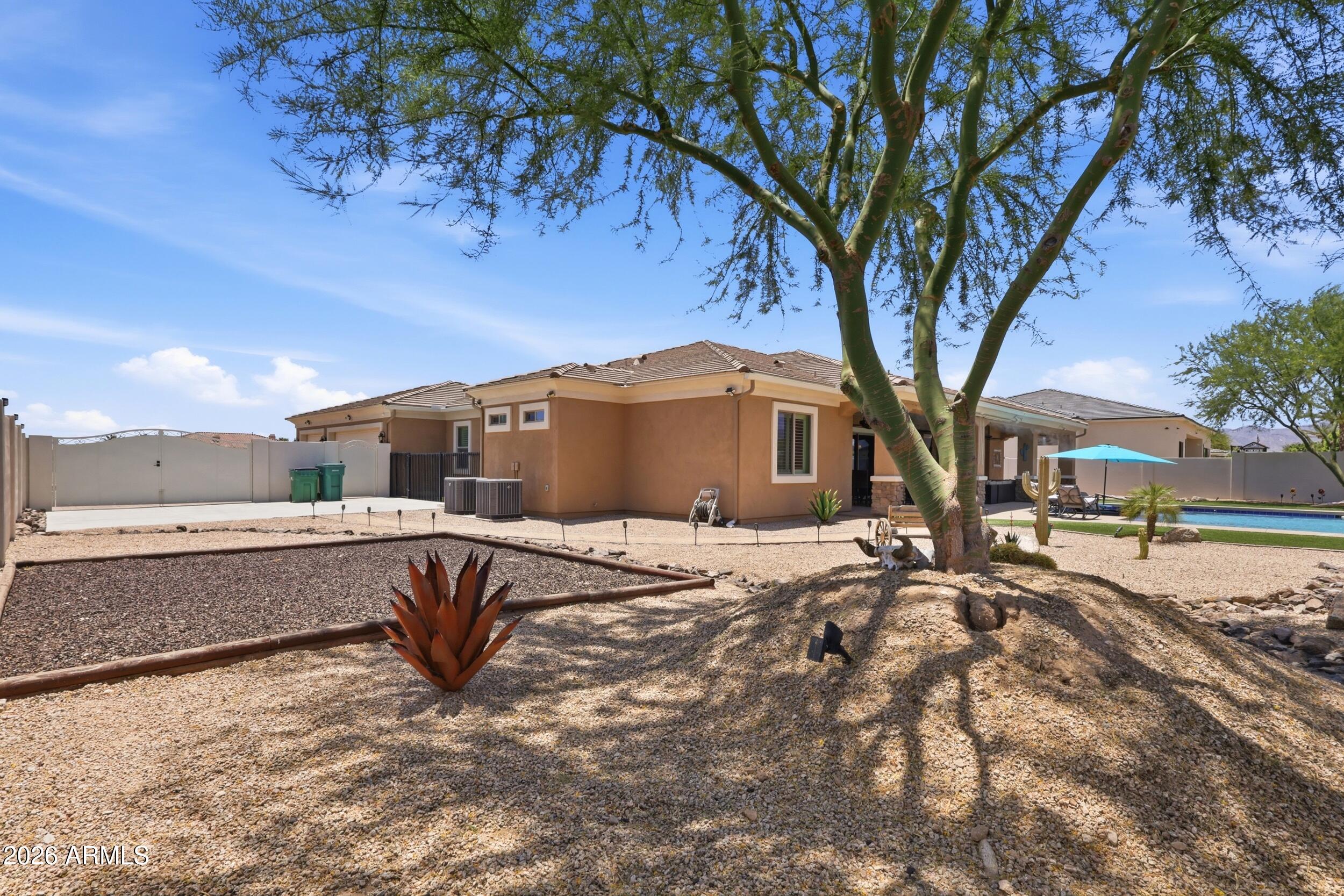 RUSSELL RANCH PHASE 3 REPLAT - Residential