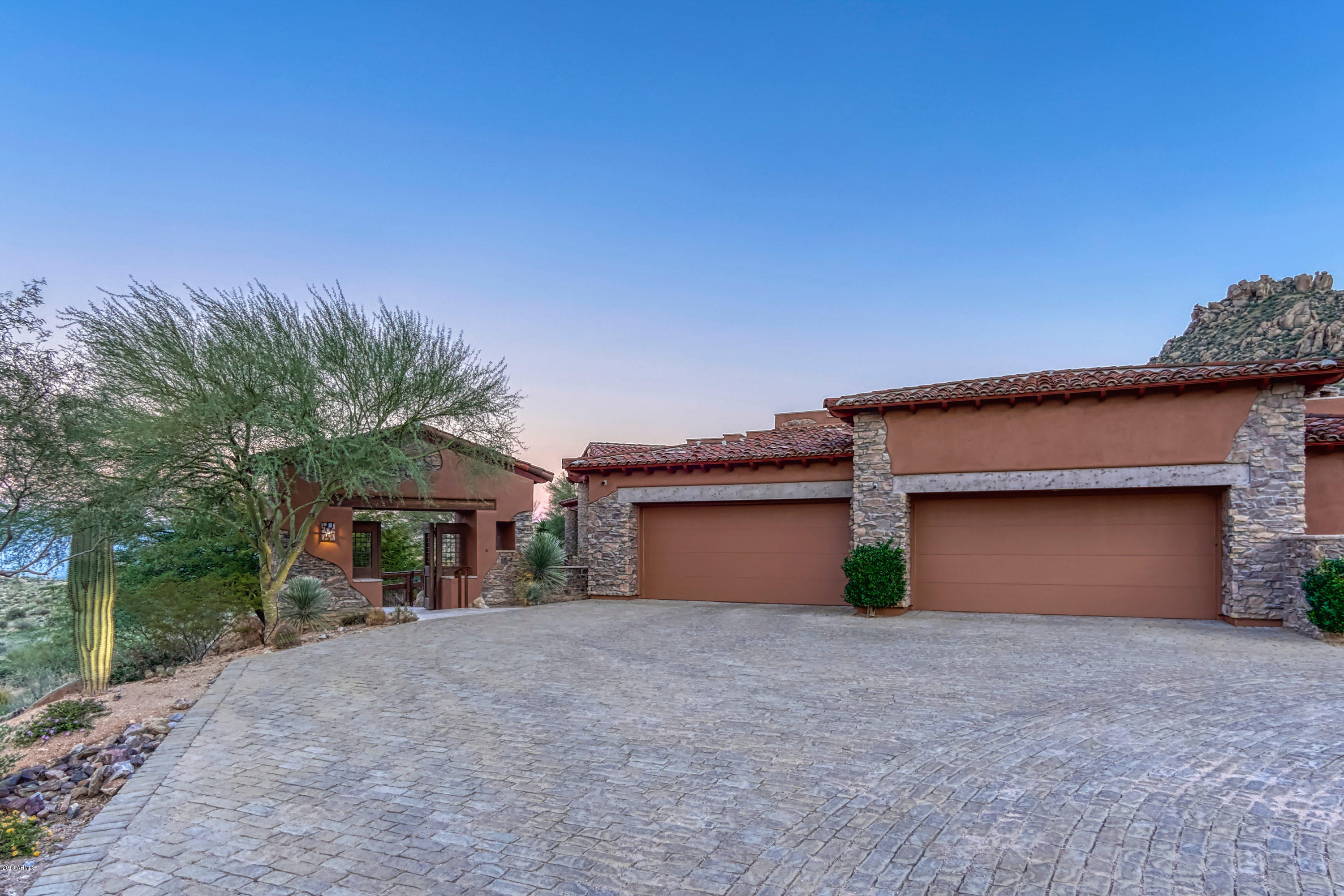 Estates at Miramonte - Residential