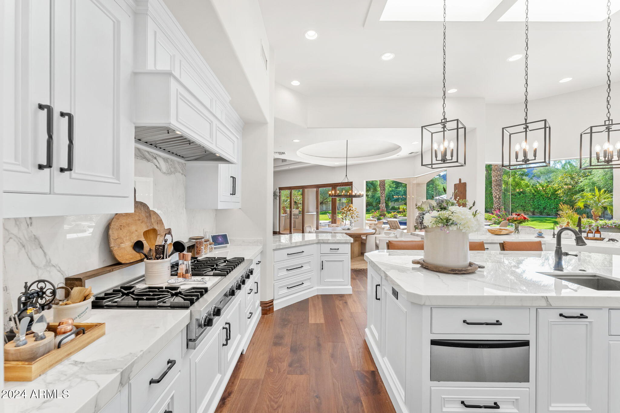 CINCO SERROS LOTS 9 & 10 - Residential