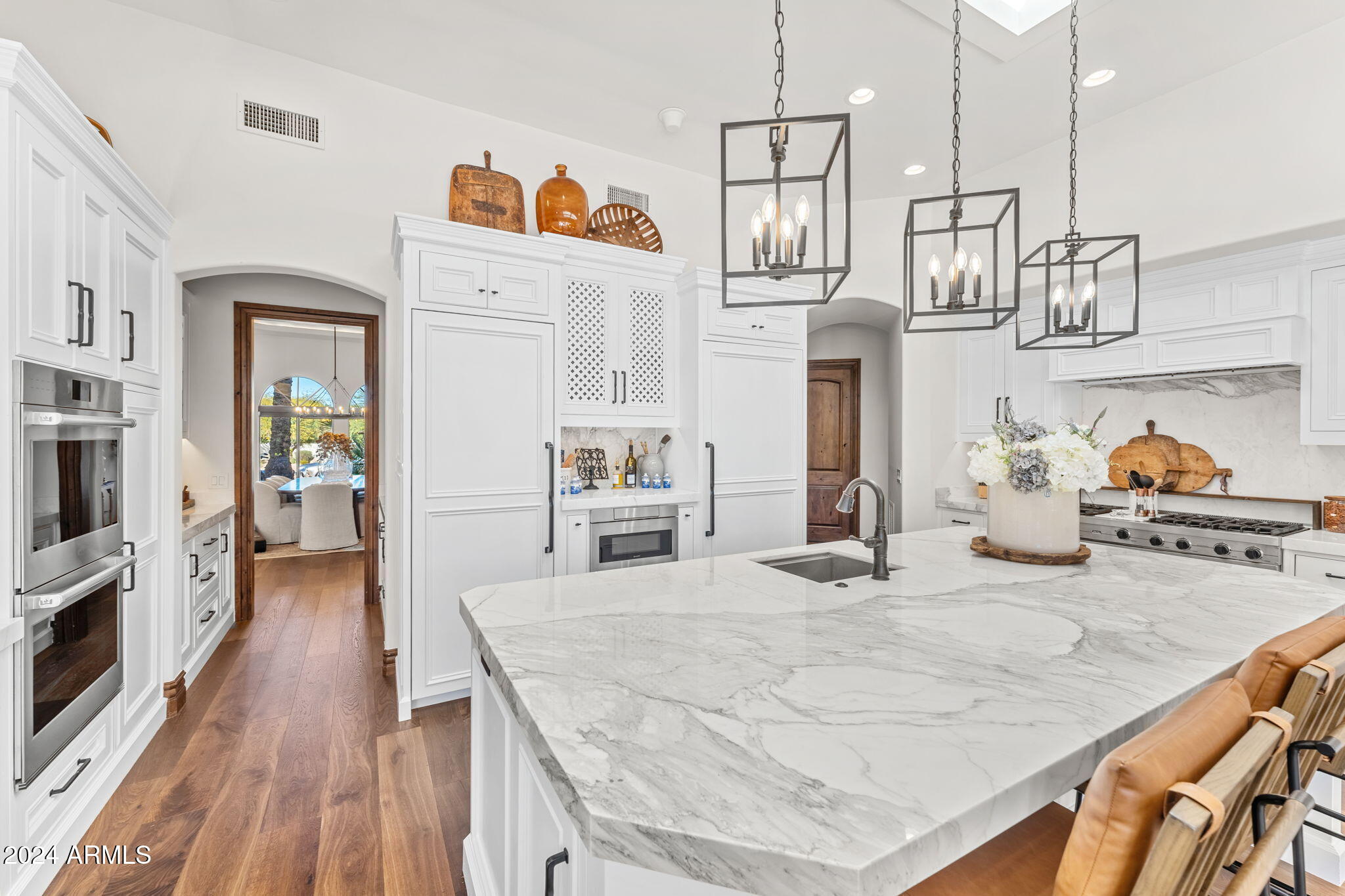 CINCO SERROS LOTS 9 & 10 - Residential