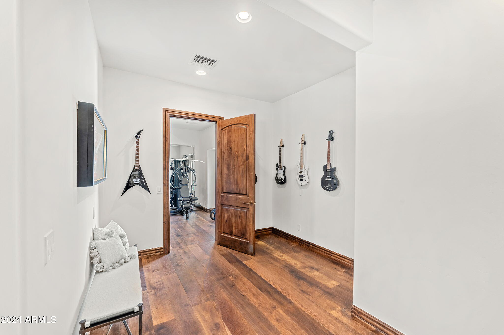 CINCO SERROS LOTS 9 & 10 - Residential