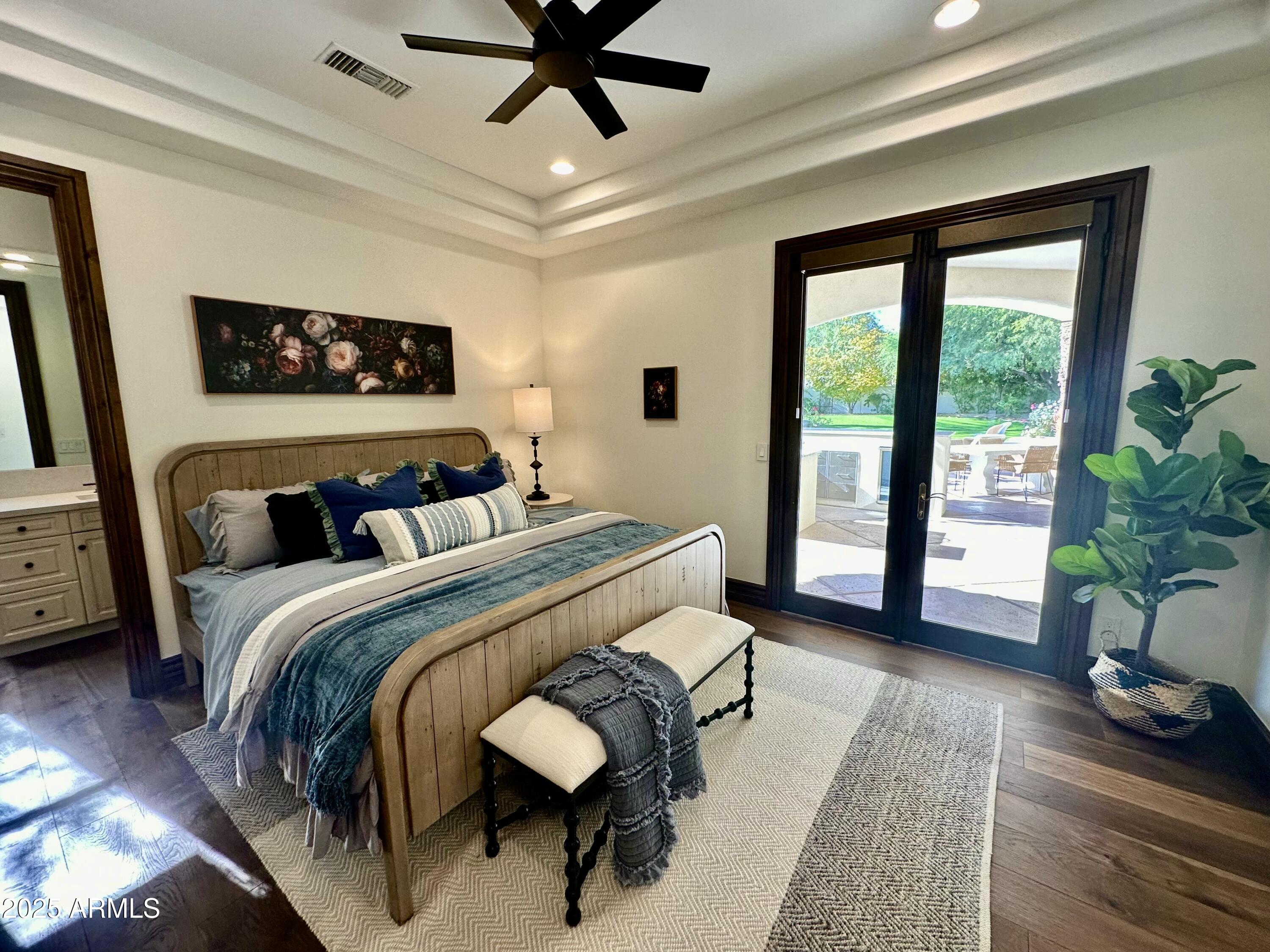 CINCO SERROS LOTS 9 & 10 - Residential